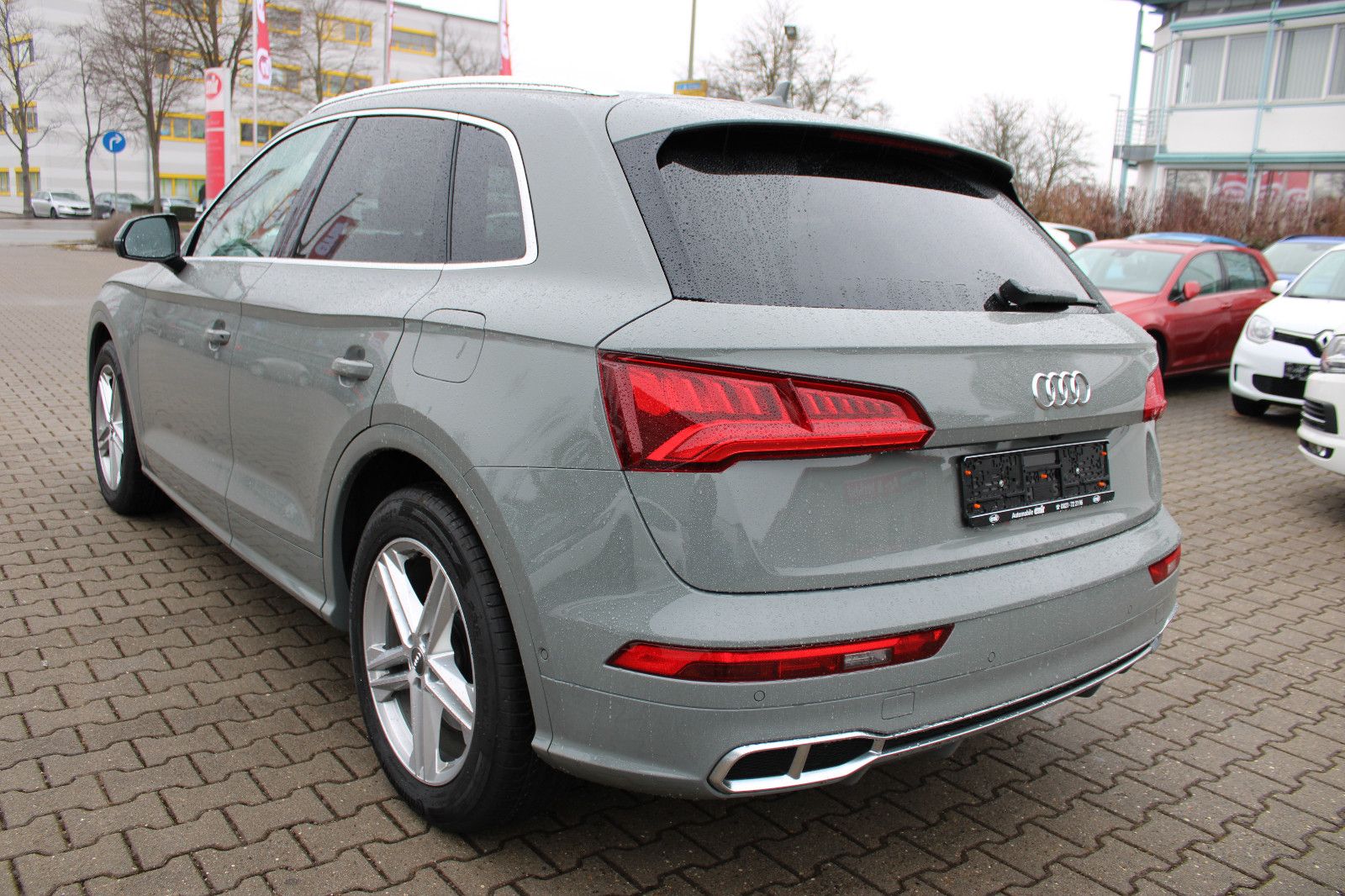 Fahrzeugabbildung Audi Q5 55 TFSI e S-Line quattro 360°Kamera,Navi,AHK