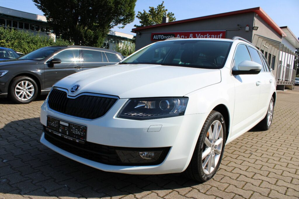 SKODA Octavia 2.0 TDI PDC,Leder,LED,Xenon,SHZ