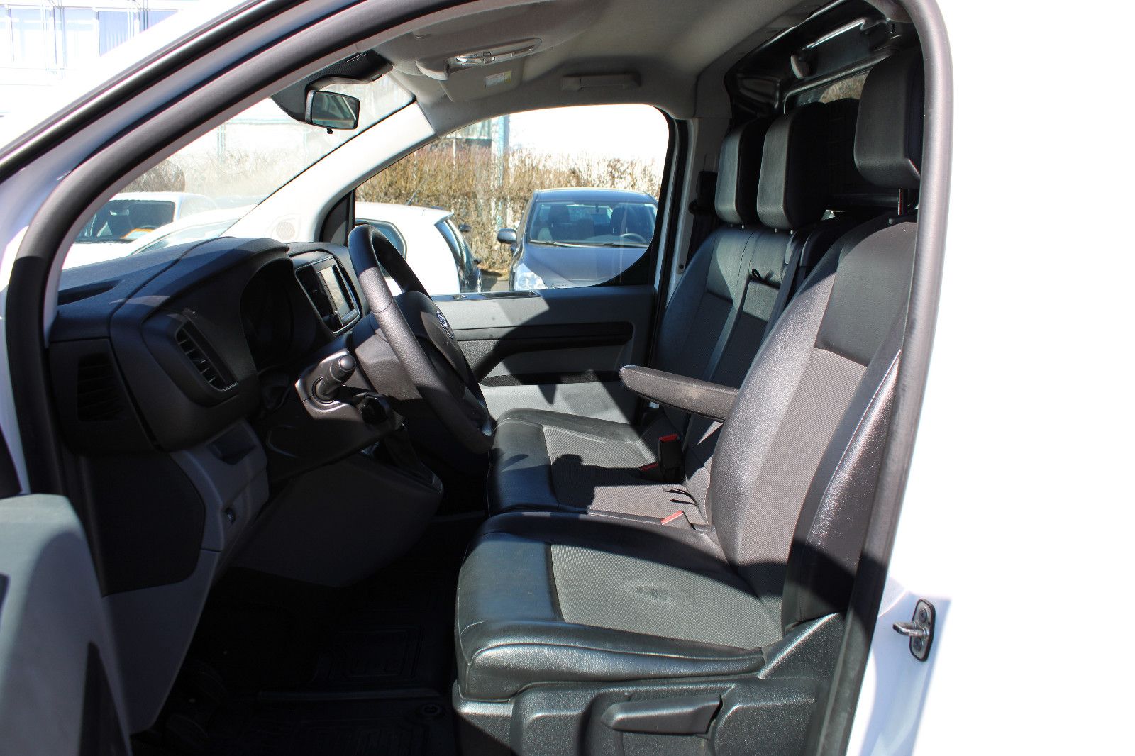 Fahrzeugabbildung Toyota Proace Meister L2 Klima,PDC,Apple