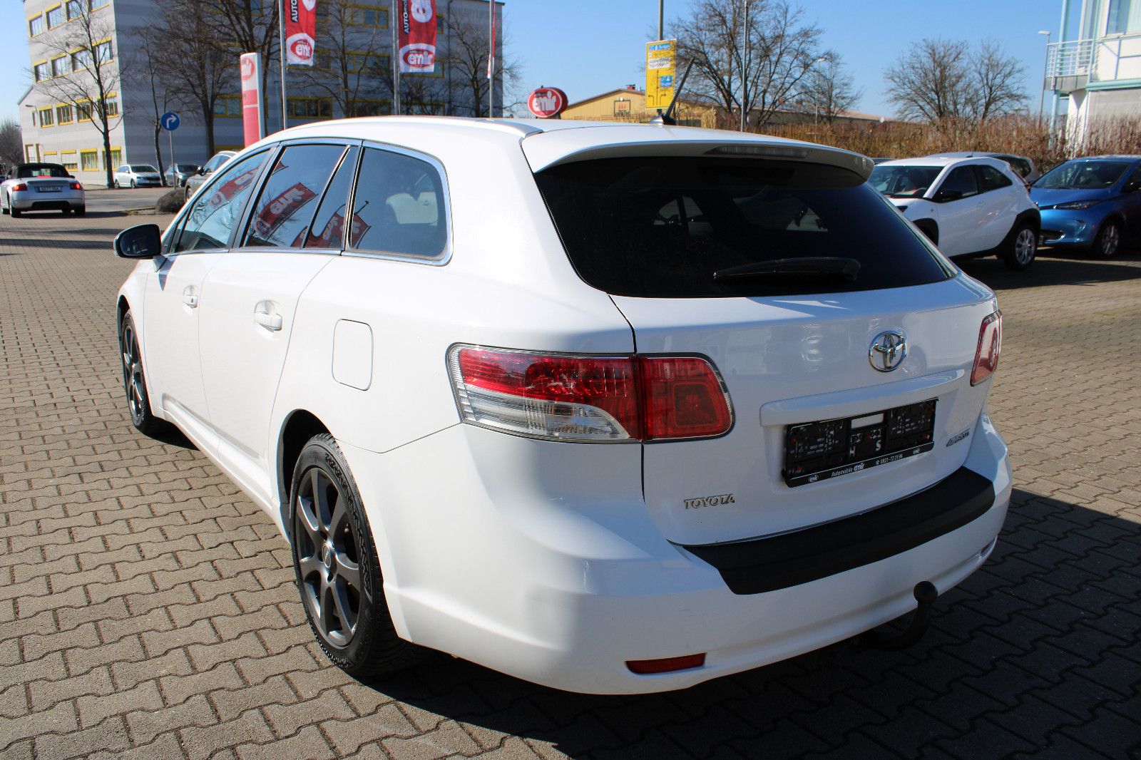 Fahrzeugabbildung Toyota Avensis Combi 2.2 D-4D Kamera,AHK,Navi