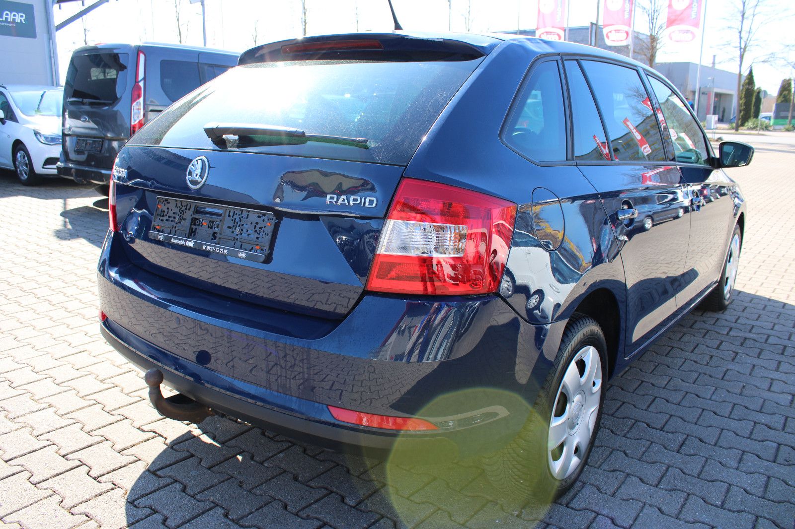 Fahrzeugabbildung SKODA Rapid 1.4 TSI DSG PDC,Navi,AHK,SHZ