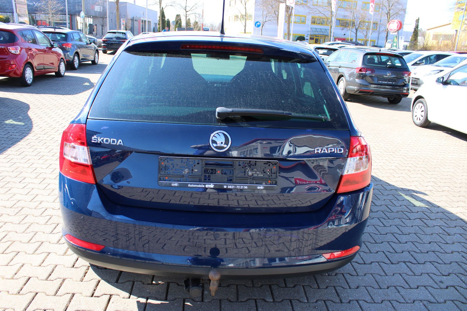 Fahrzeugabbildung SKODA Rapid 1.4 TSI DSG PDC,Navi,AHK,SHZ