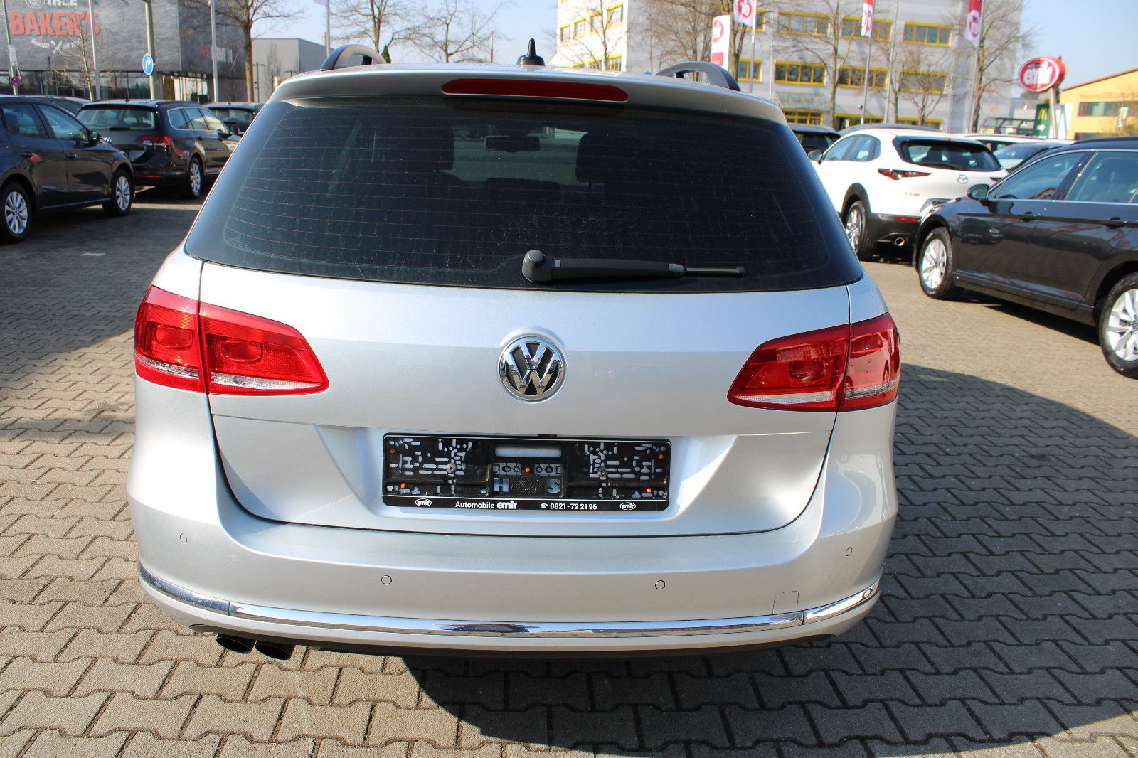 Fahrzeugabbildung Volkswagen Passat Variant 2.0TDI DSG Navi,AHK,PDC,SHZ