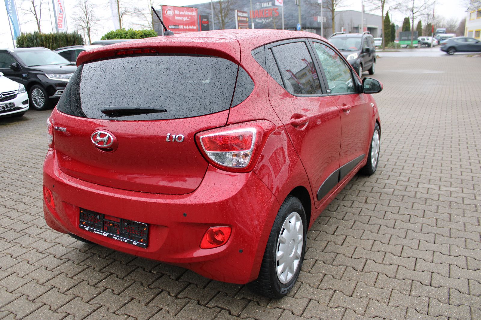 Fahrzeugabbildung Hyundai i10 1.2 PASSION Klima,PDC,LED,SHZ,LHZ