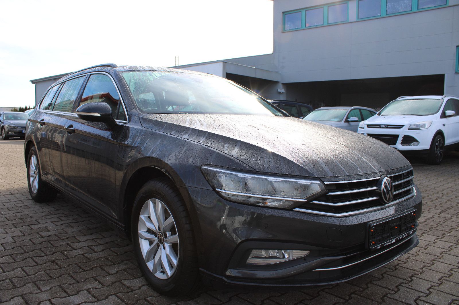 Fahrzeugabbildung Volkswagen Passat Variant 2.0 TDI SCR DSG Kamera,Navi,LED