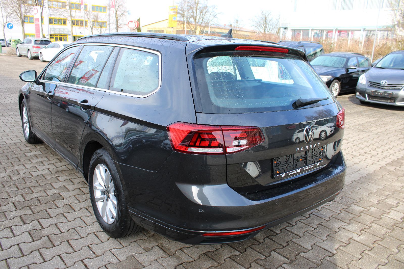 Fahrzeugabbildung Volkswagen Passat Variant 2.0 TDI SCR DSG Kamera,Navi,LED