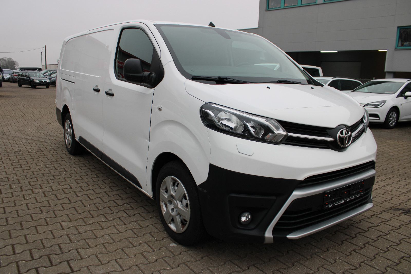 Fahrzeugabbildung Toyota Proace Verso Meister L2 Kamera,PDC,Klima
