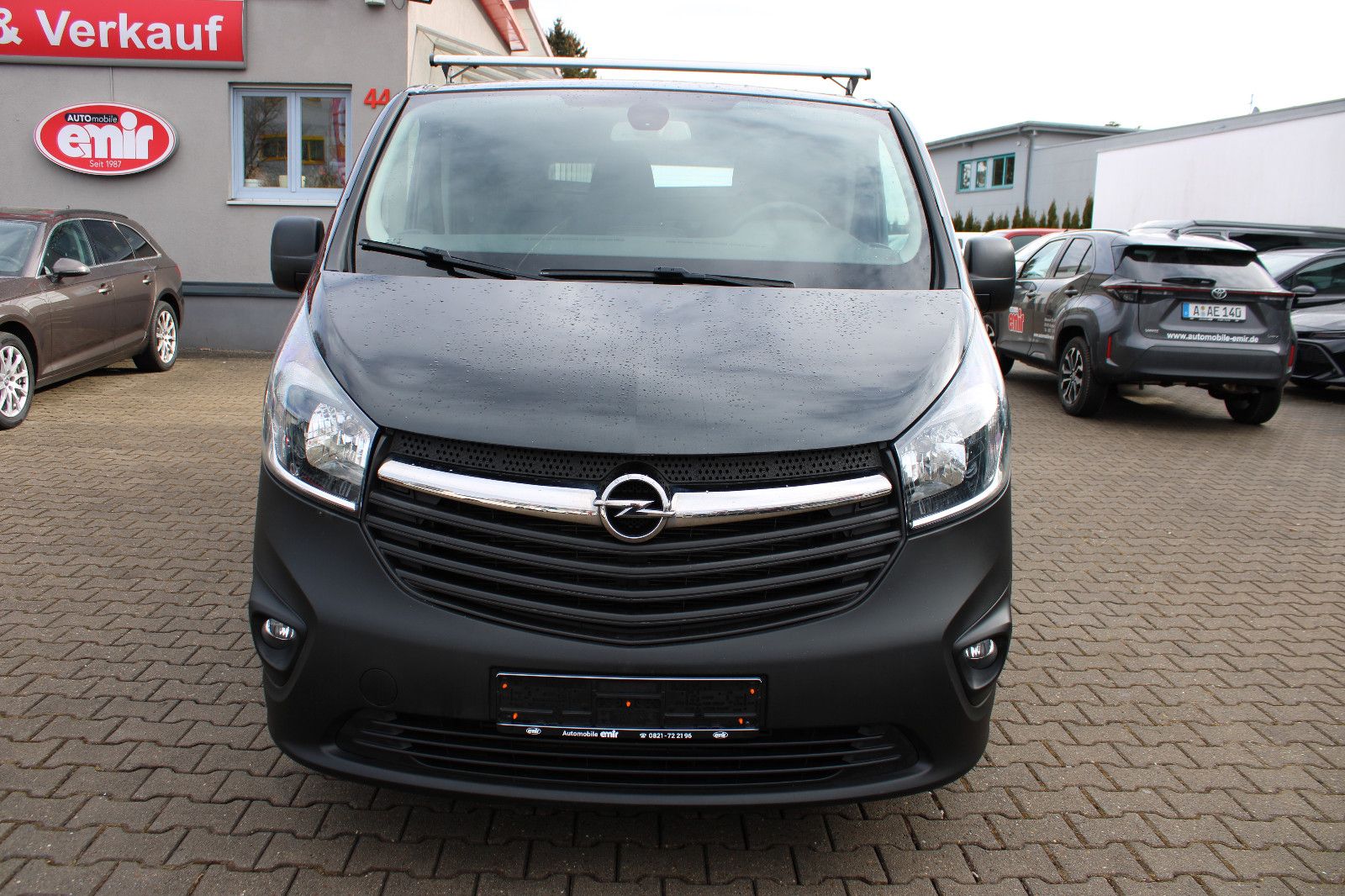 Fahrzeugabbildung Opel Vivaro 1.6CDTI Kasten 3.Sitzer AHK,PDC,Standheiz