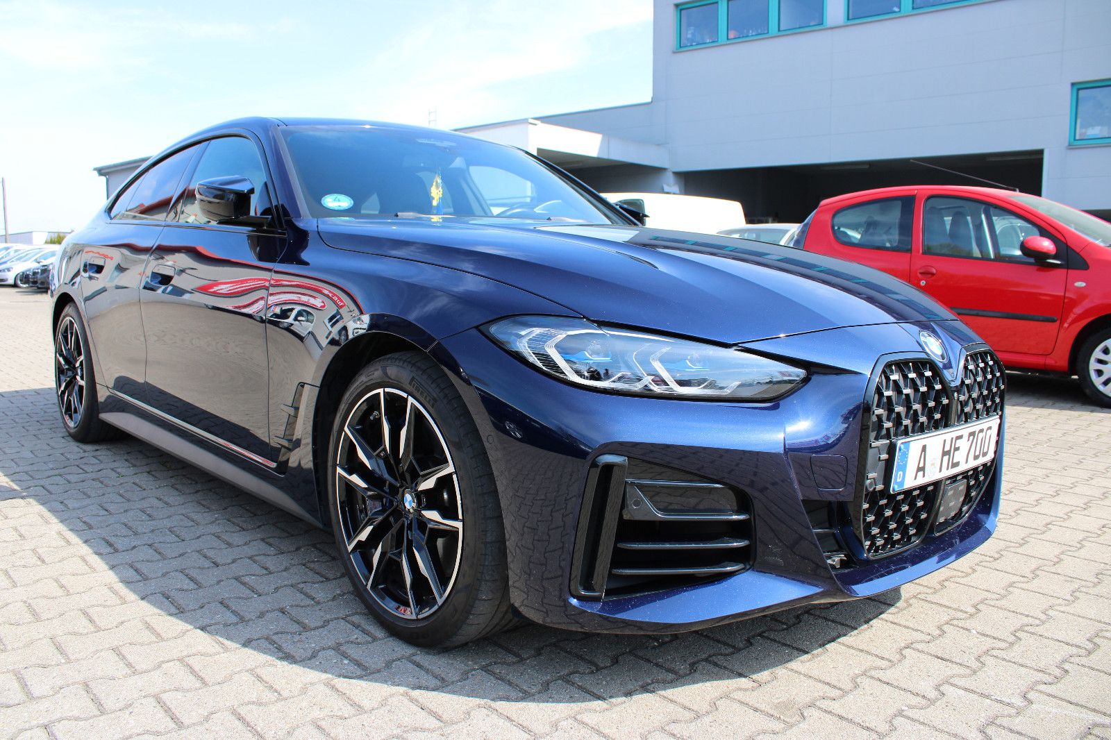 Fahrzeugabbildung BMW M440i xDrive Gran Coupé Sportsitze,Schiebedach