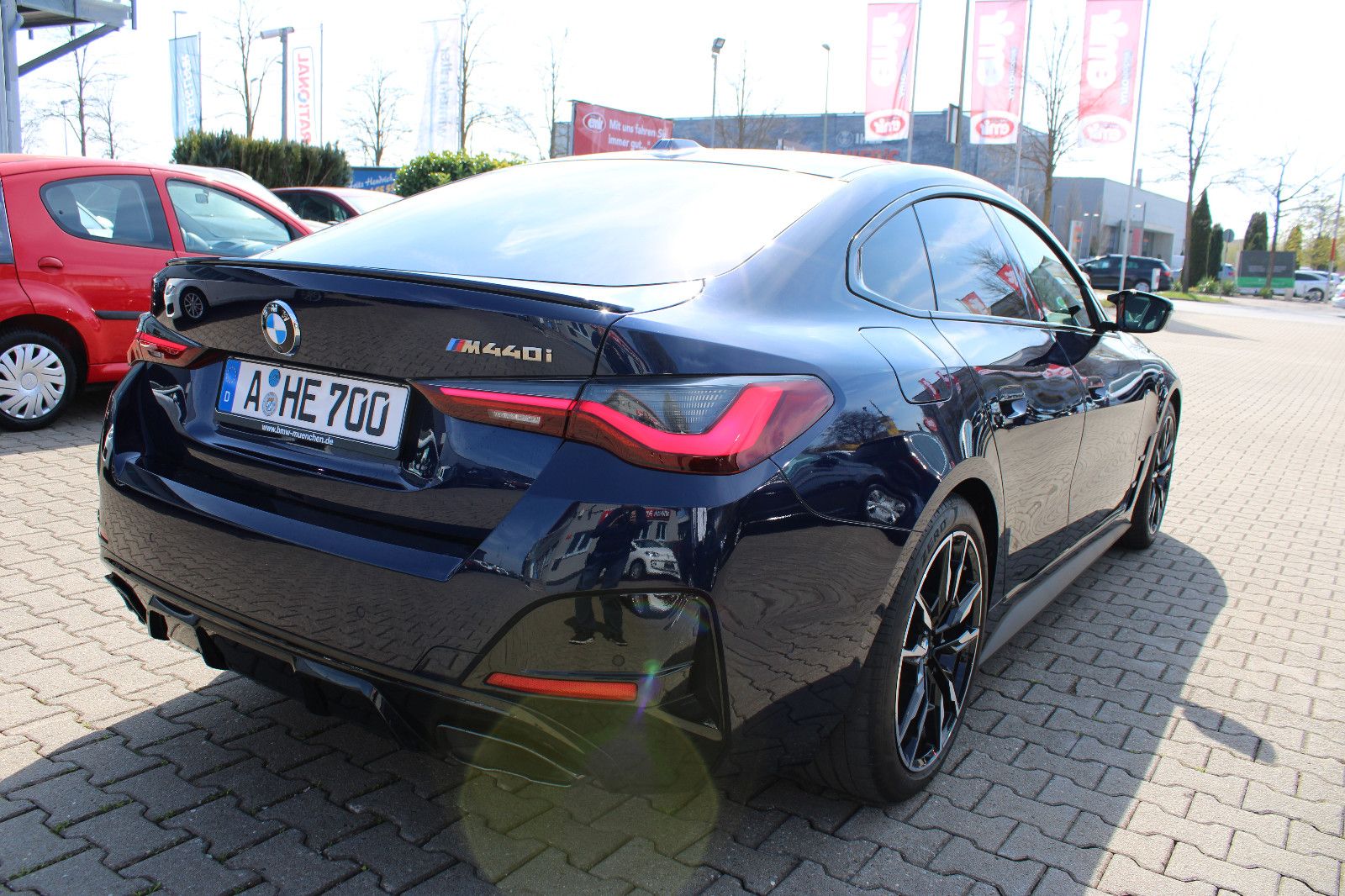 Fahrzeugabbildung BMW M440i xDrive Gran Coupé Sportsitze,Schiebedach