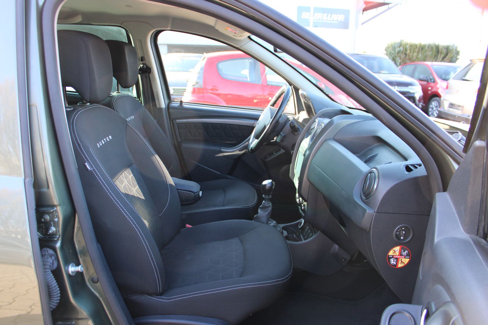 Fahrzeugabbildung Dacia Duster dCi 110 4x4 Navi,PDC,AHK