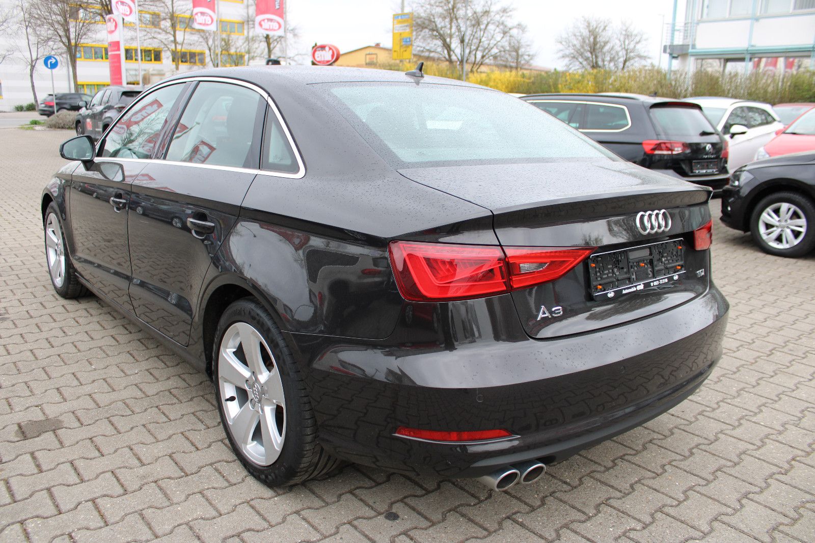 Fahrzeugabbildung Audi A3 Lim. 2.0 TDI PDC,Navi,SHZ,LED