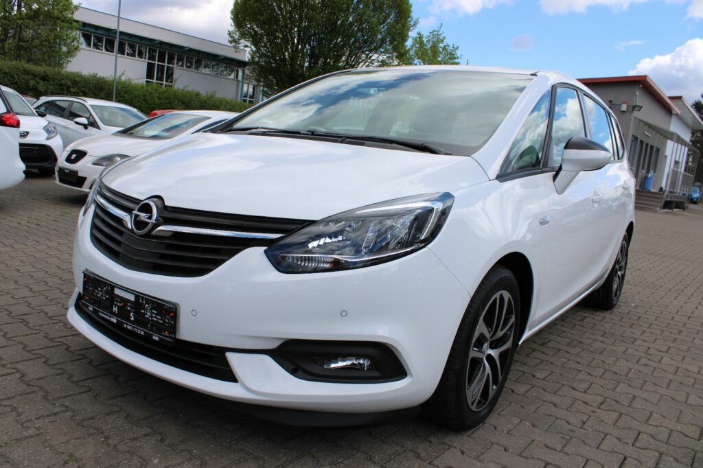 Opel Zafira 2.0 CDTI Automatik,PDC,Navi,Kamera,AppleC