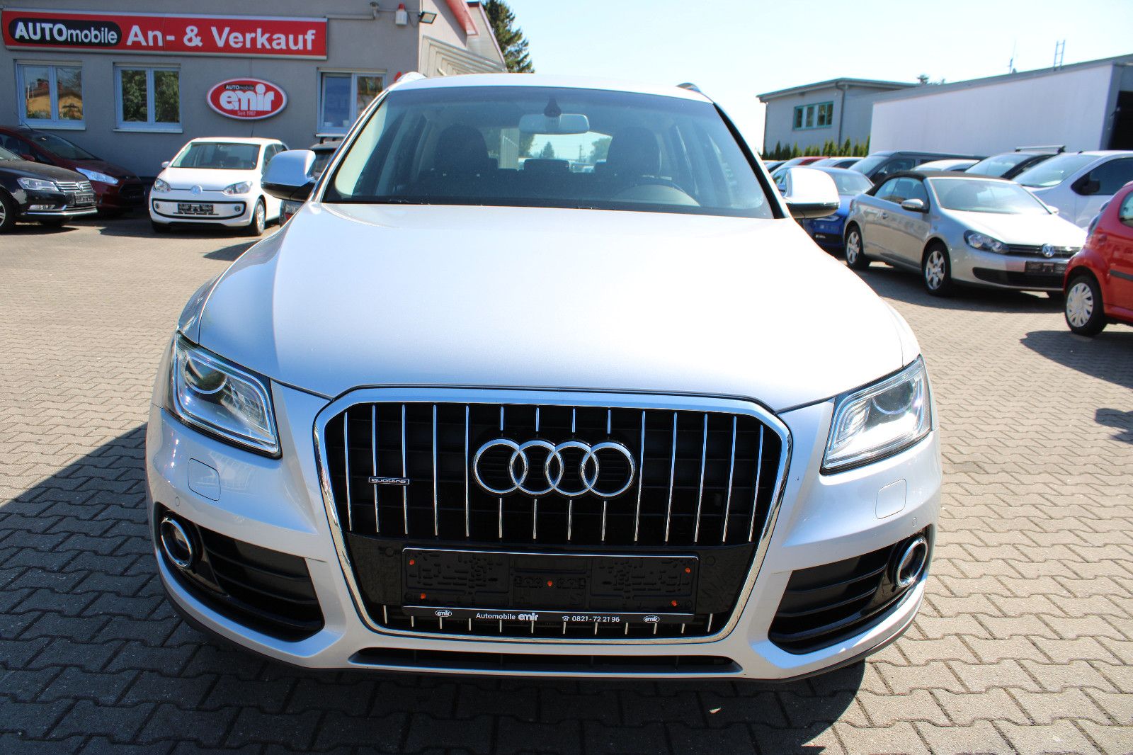 Fahrzeugabbildung Audi Q5 2.0 TDI S tronic quattro PDC,Xenon,SHZ,Navi