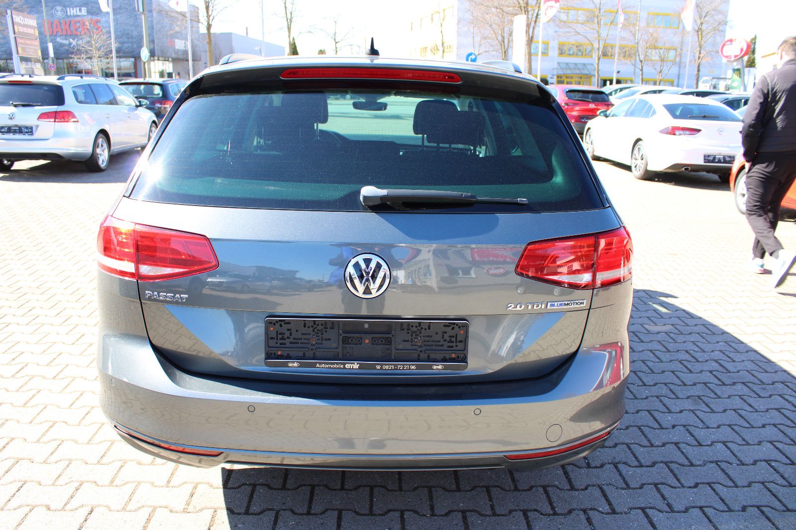 Fahrzeugabbildung Volkswagen Passat Variant 2.0 TDI DSG LED,PDC,SHZ,Navi