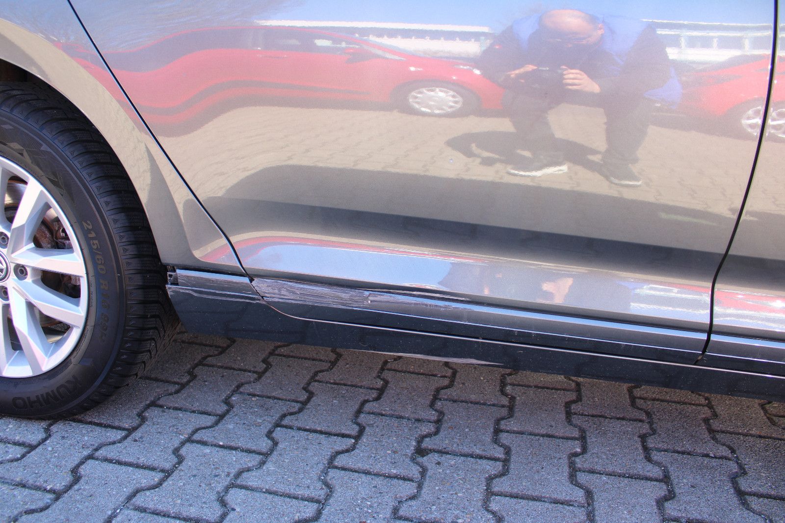 Fahrzeugabbildung Volkswagen Passat Variant 2.0 TDI DSG LED,PDC,SHZ,Navi