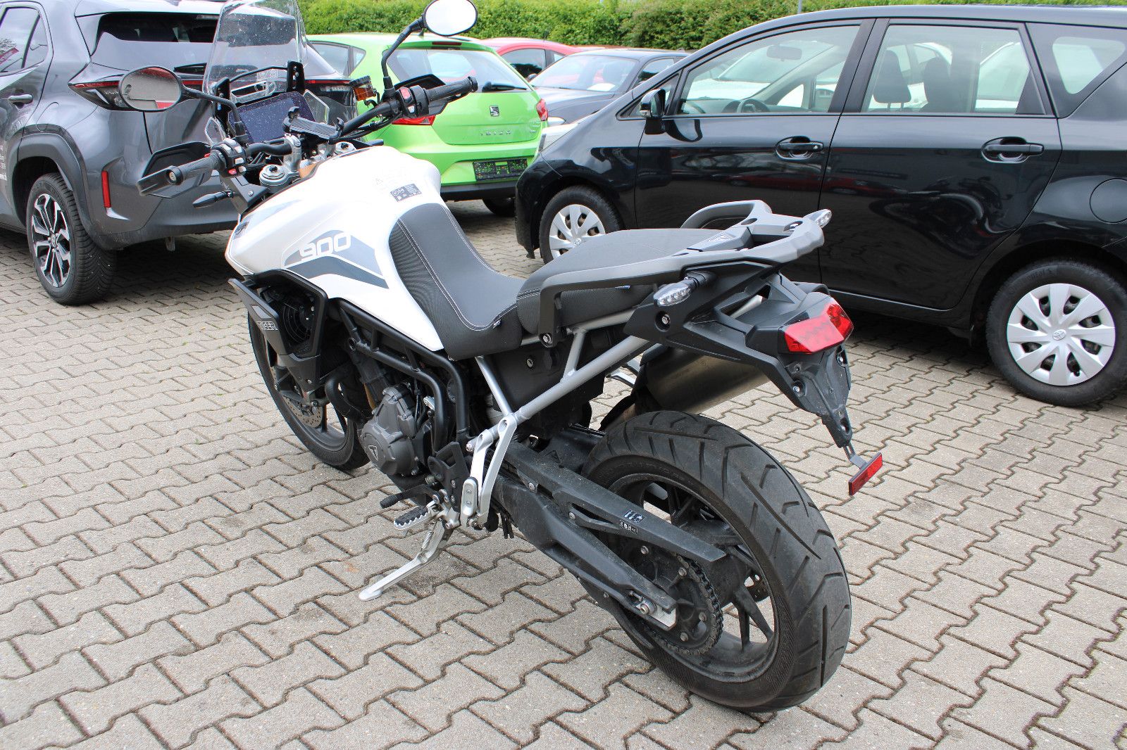 Fahrzeugabbildung Triumph Tiger 900 GT LOW