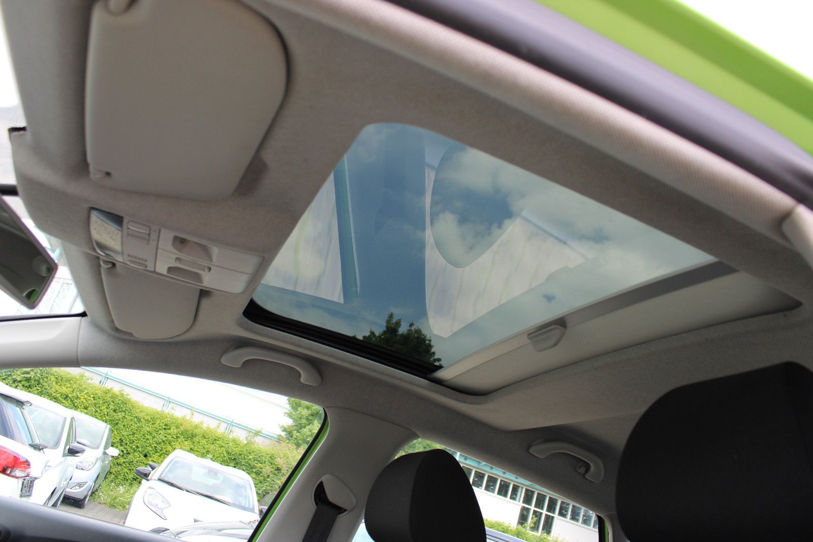 Fahrzeugabbildung SEAT Ibiza 1.6 TDI Style 4YOU Navi,PDC,Schiebedach,SH