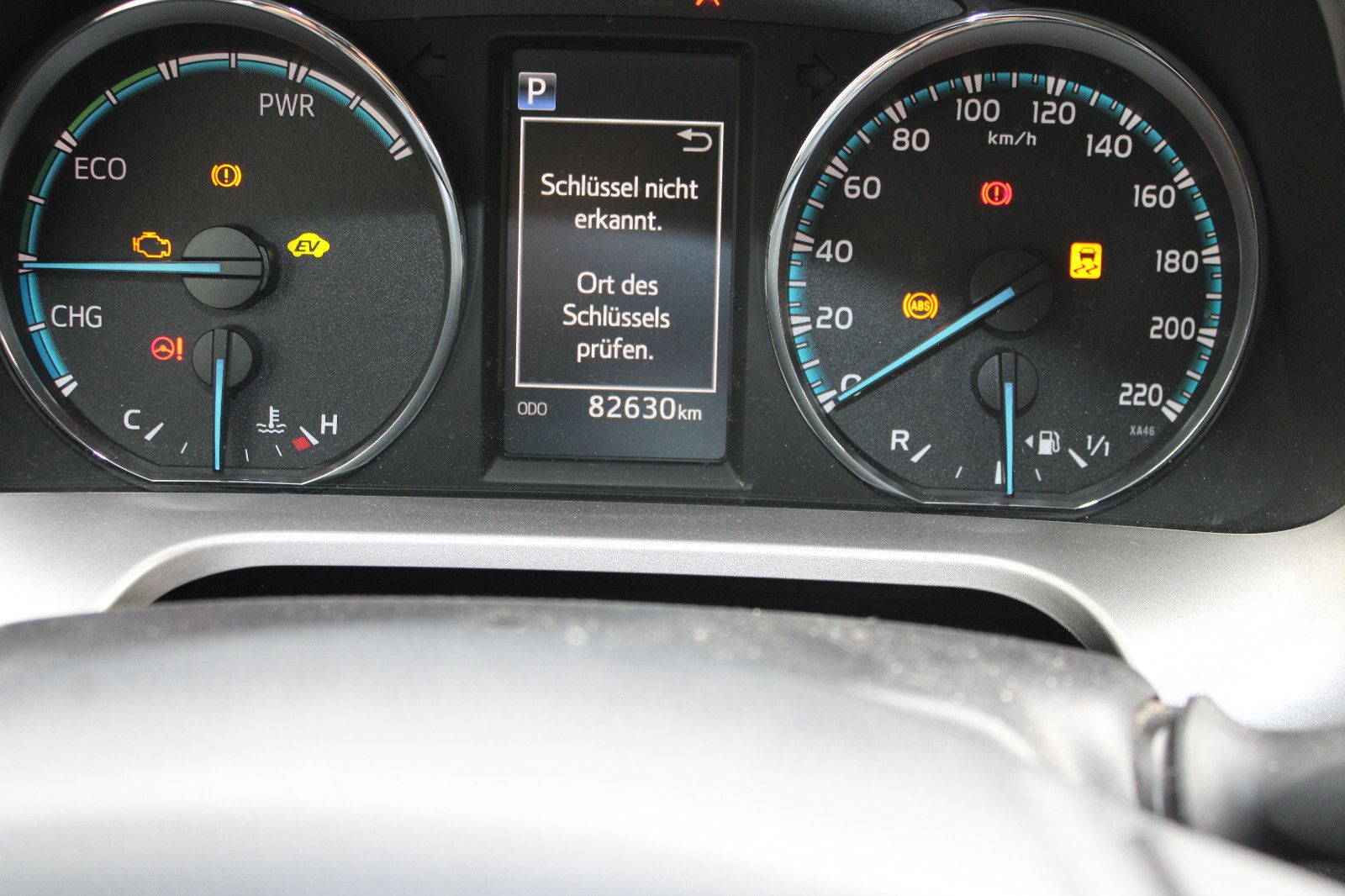 Fahrzeugabbildung Toyota RAV 4 RAV4 Hybrid Comfort