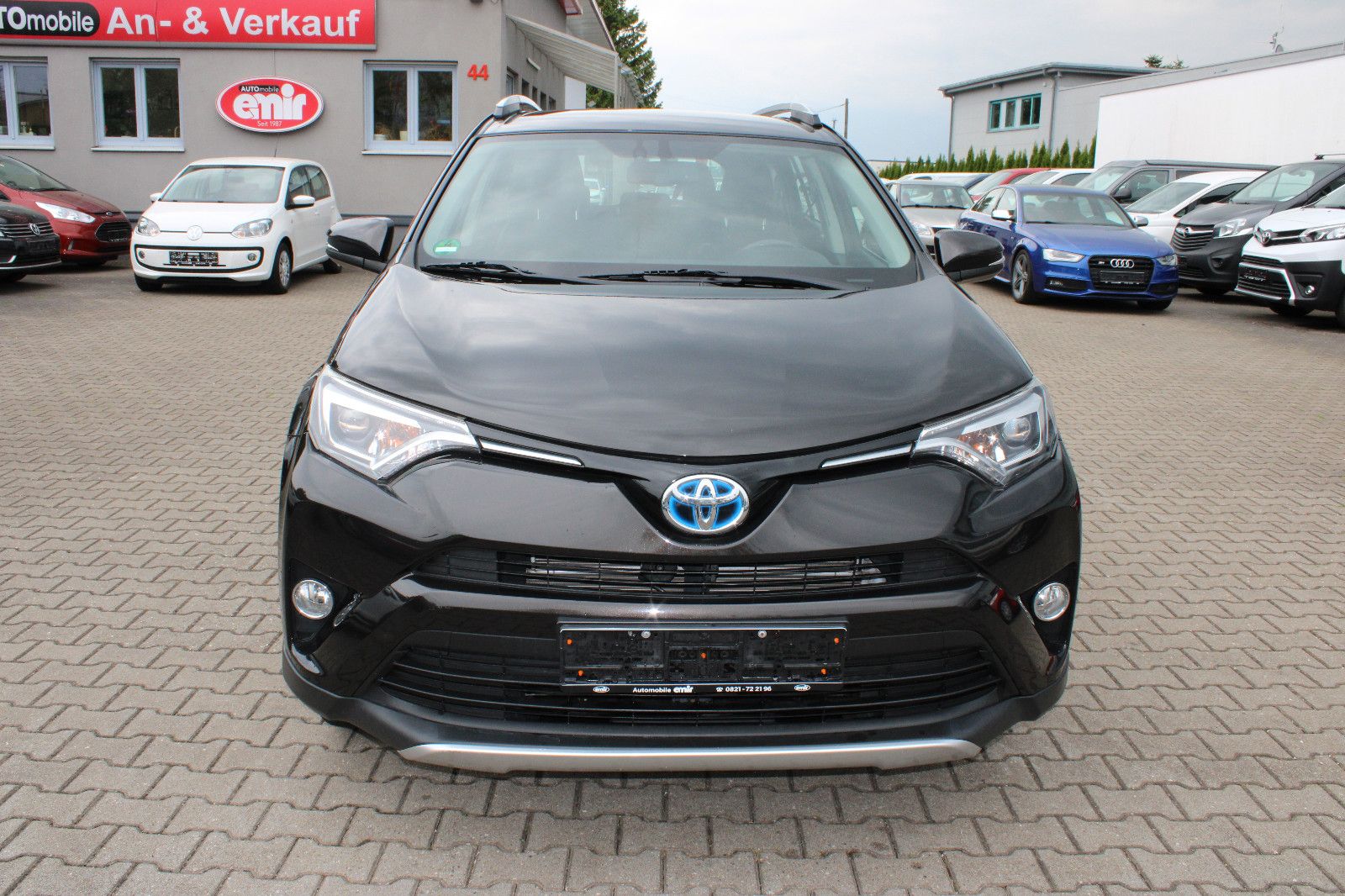 Fahrzeugabbildung Toyota RAV 4 RAV4 Hybrid Comfort