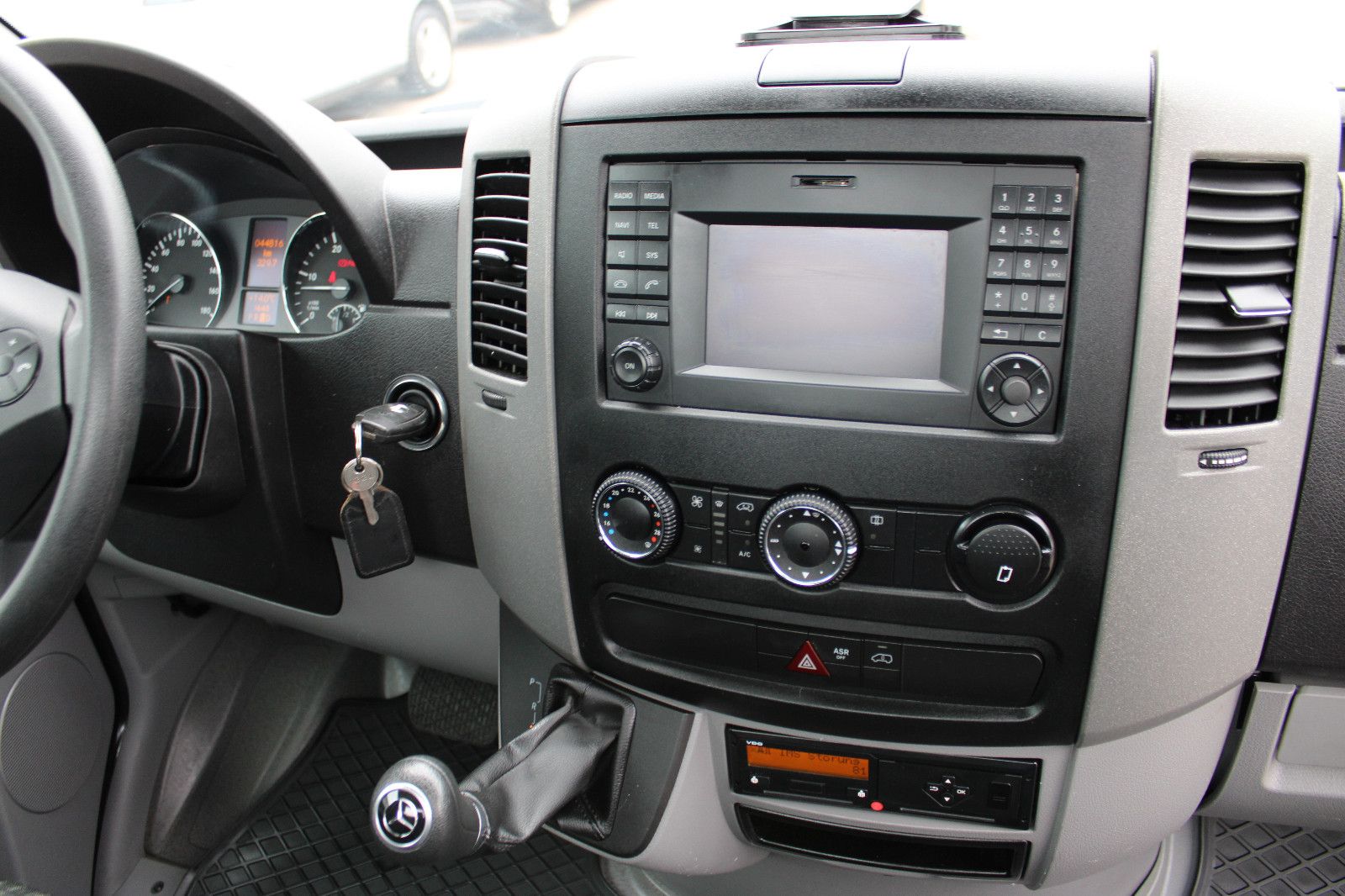 Fahrzeugabbildung Mercedes-Benz Sprinter V6 Automatik,Navi Algema