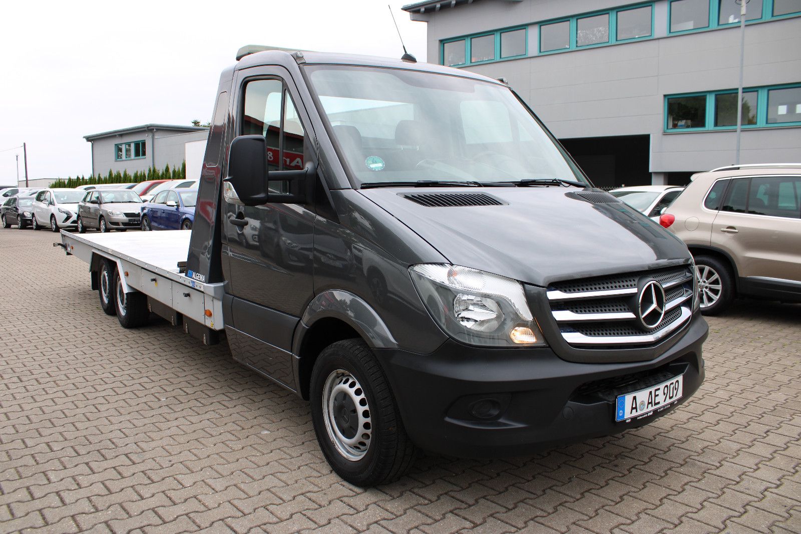 Fahrzeugabbildung Mercedes-Benz Sprinter V6 Automatik,Navi Algema