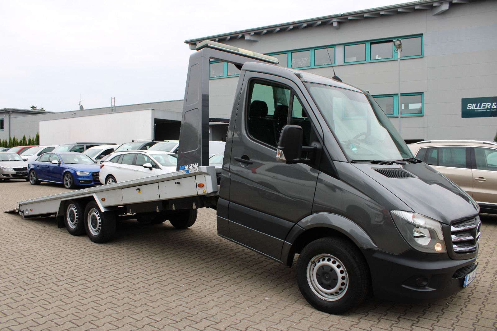 Fahrzeugabbildung Mercedes-Benz Sprinter V6 Automatik,Navi Algema