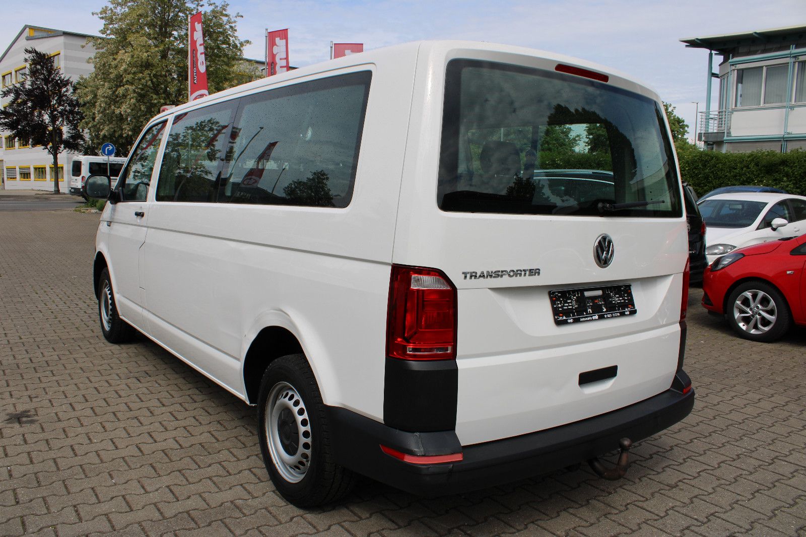 Fahrzeugabbildung Volkswagen T6 Transporter 9.Sitzer Lang Klima,AHK