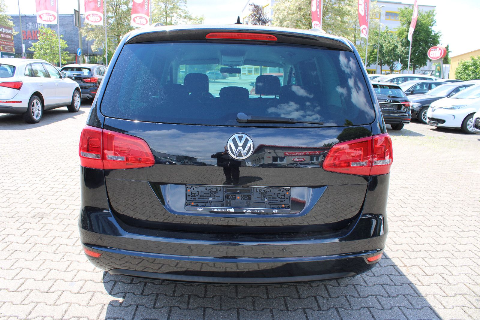 Fahrzeugabbildung Volkswagen Sharan 2.0 TDI DSG Navi,Xenon,Kamera,AHK,Leder