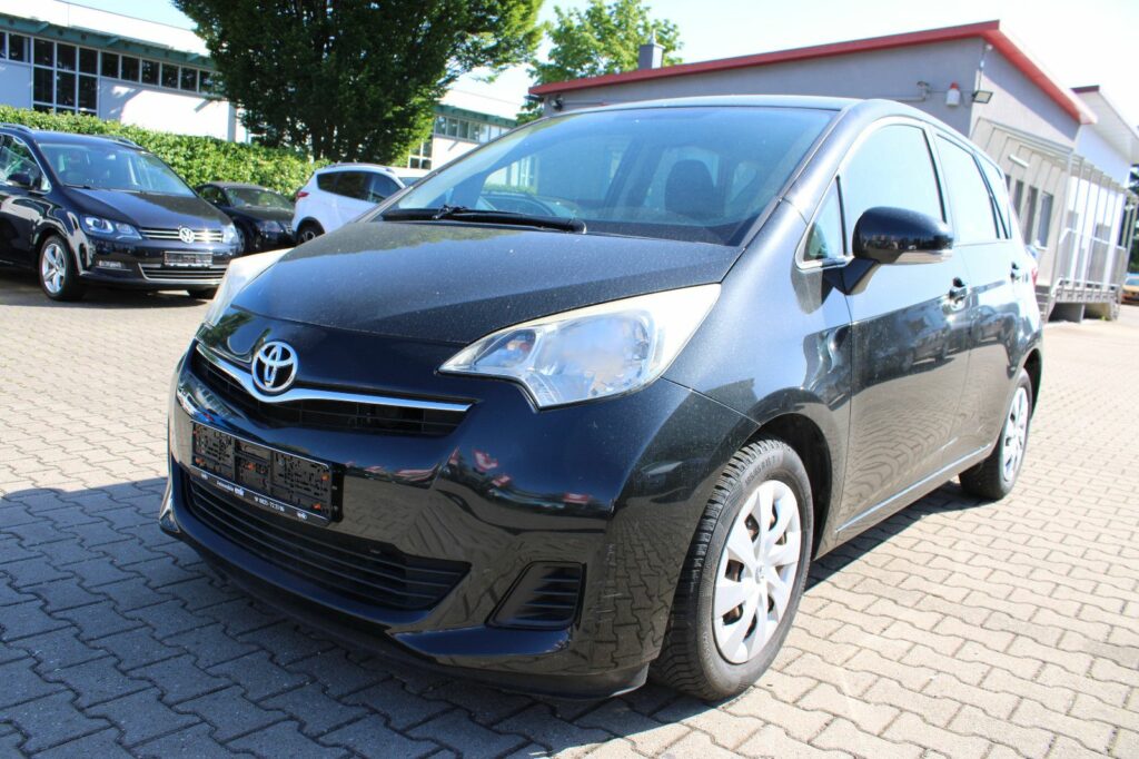 Toyota Verso-S 1,4-l-D-4D AHK,Navi,Kamera,Standheizung