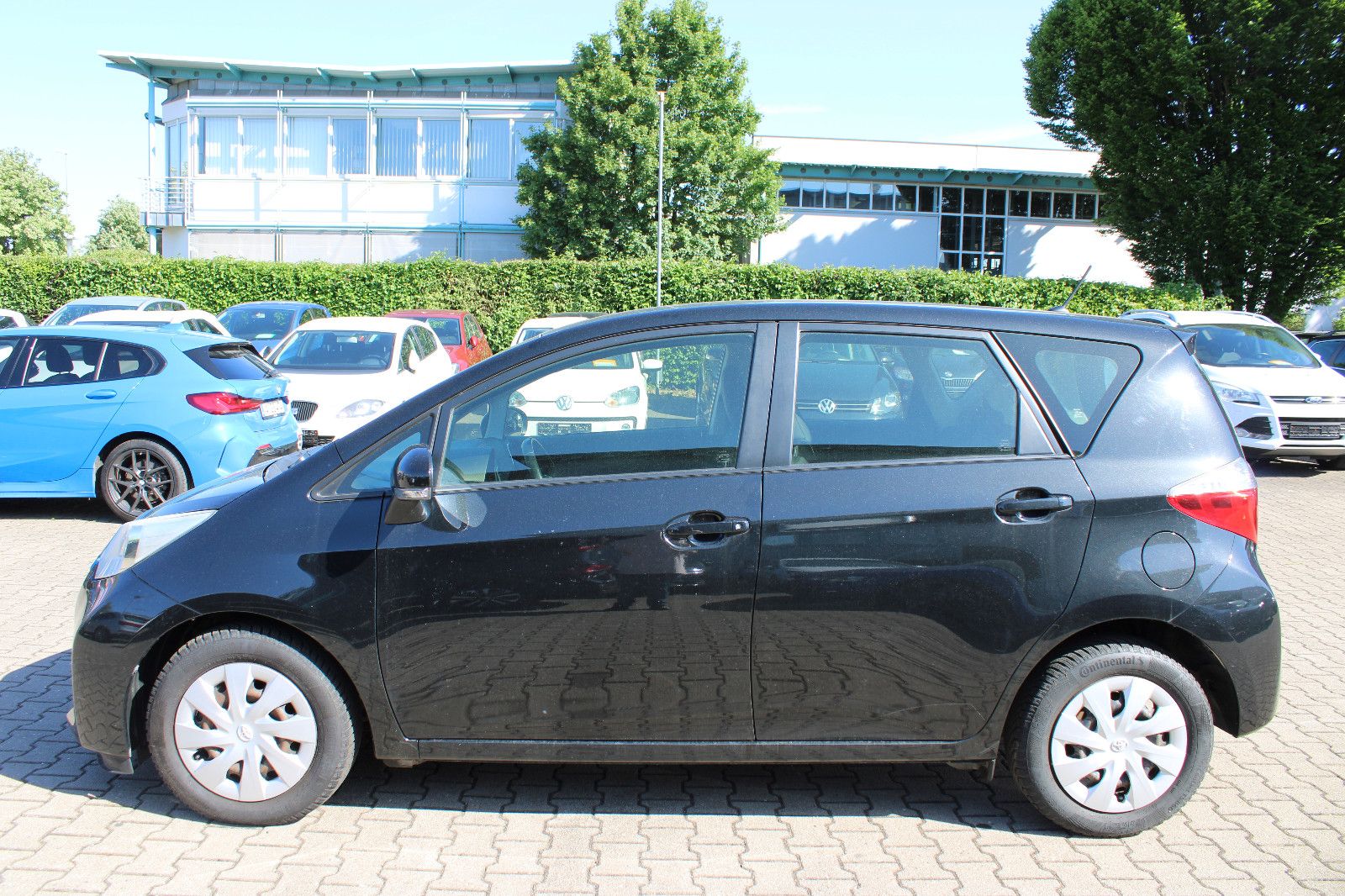 Fahrzeugabbildung Toyota Verso-S 1,4-l-D-4D AHK,Navi,Kamera,Standheizung