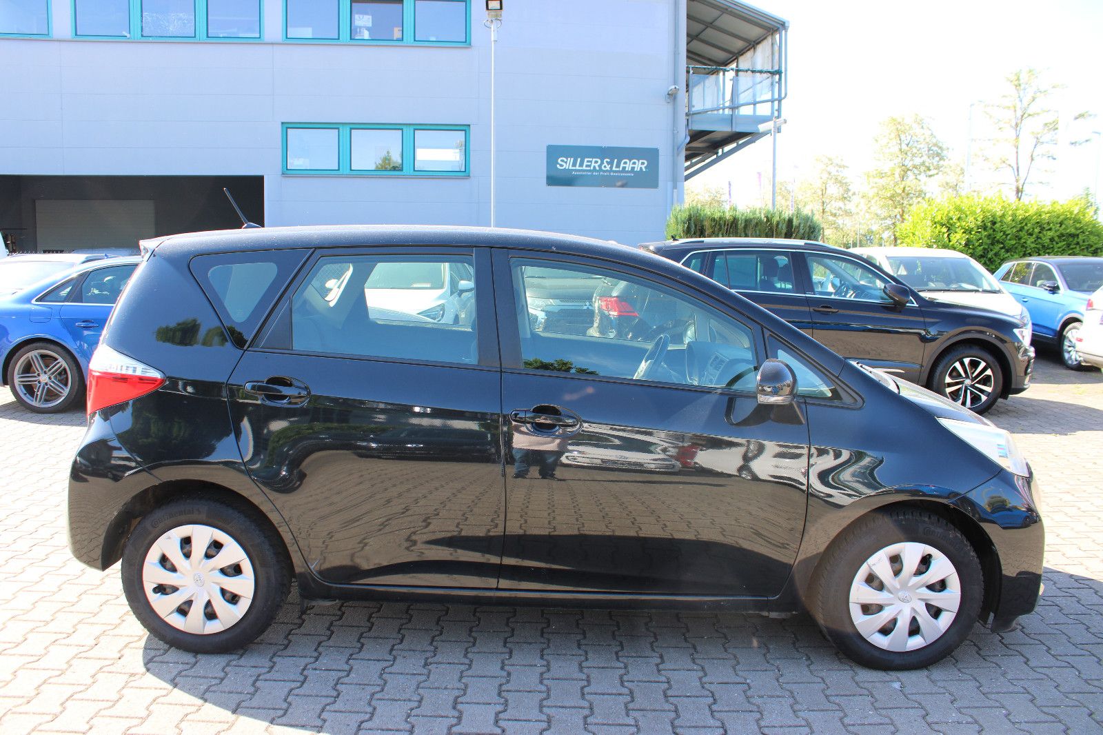 Fahrzeugabbildung Toyota Verso-S 1,4-l-D-4D AHK,Navi,Kamera,Standheizung