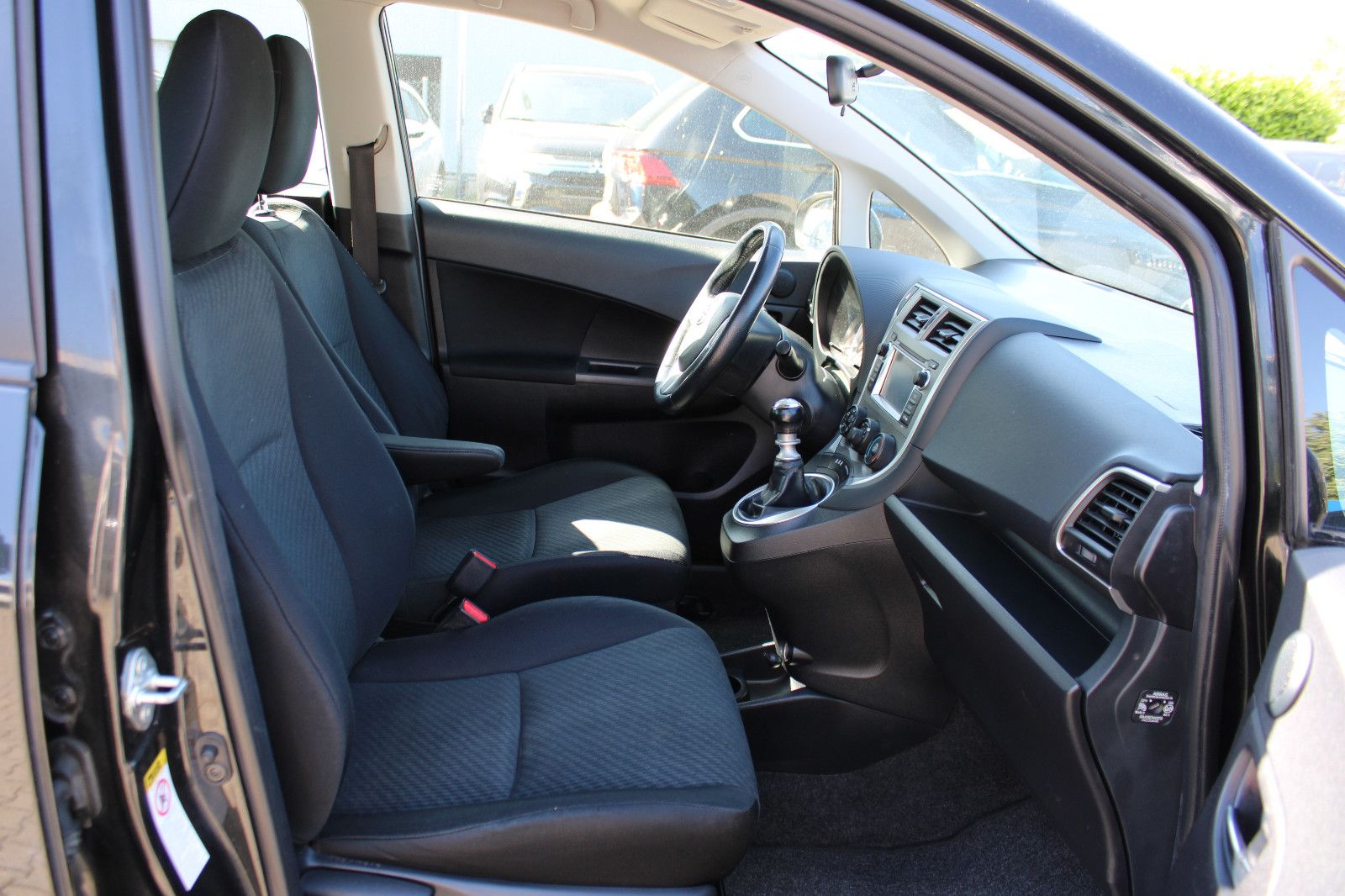 Fahrzeugabbildung Toyota Verso-S 1,4-l-D-4D AHK,Navi,Kamera,Standheizung