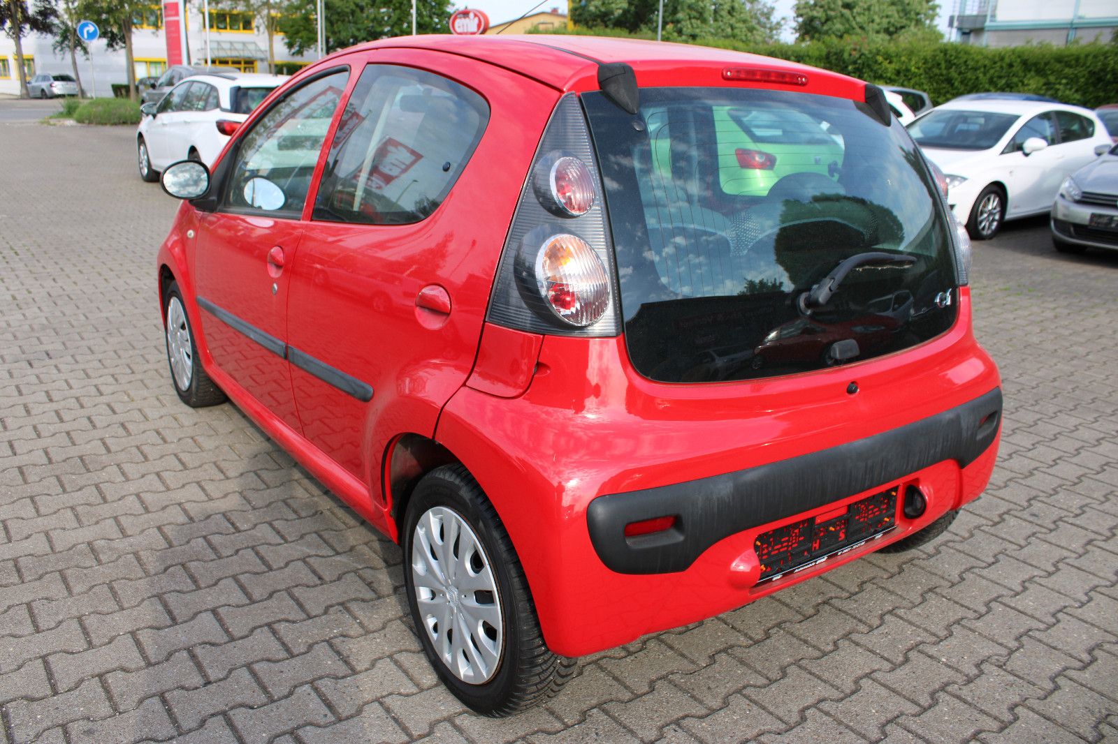 Fahrzeugabbildung Citroën C1 1.0