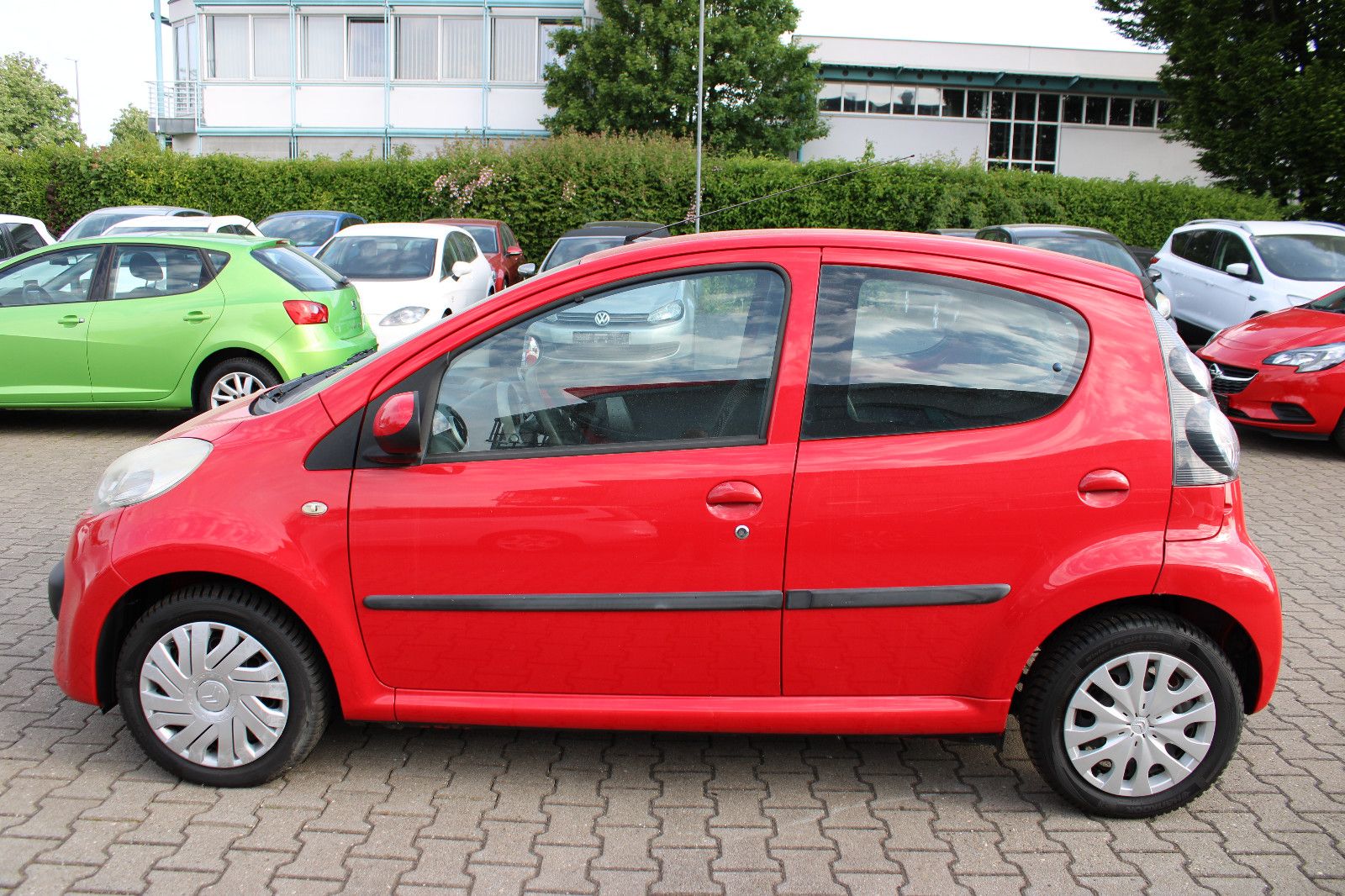 Fahrzeugabbildung Citroën C1 1.0
