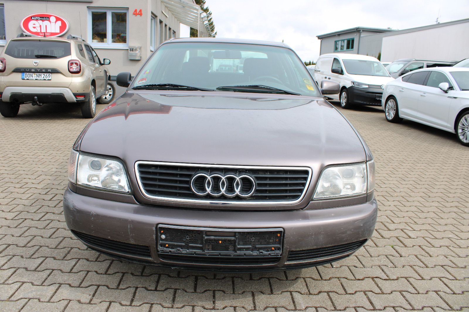 Fahrzeugabbildung Audi A6 2.5 TDI Limousine Automatik erst 140.000Km