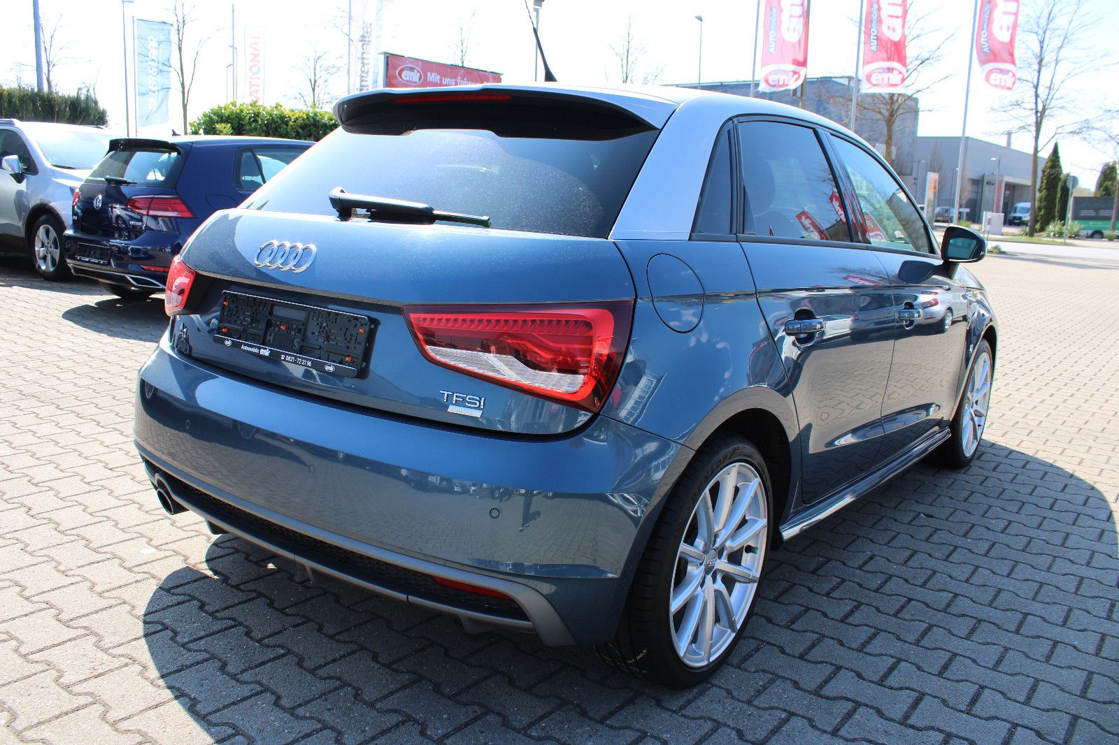 Fahrzeugabbildung Audi A1 1.0 TFSI ultra S tronic S-line Sportback