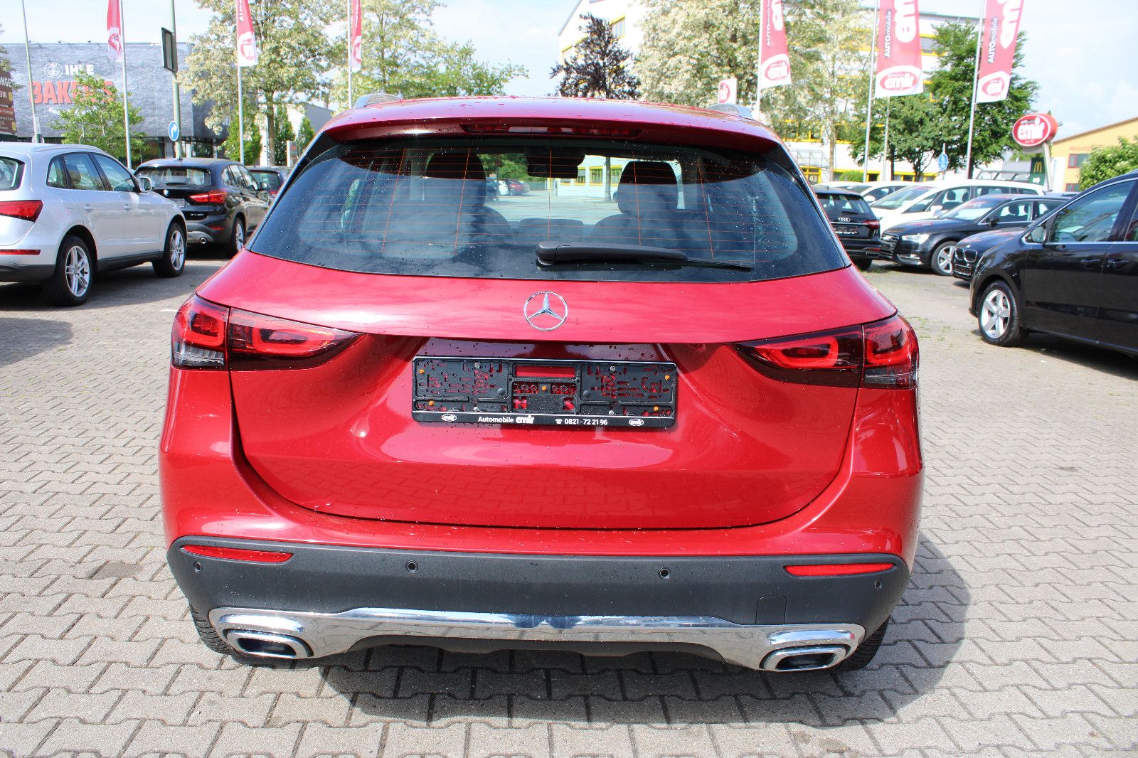 Fahrzeugabbildung Mercedes-Benz GLA 220 d 4MATIC DCT Head-Up,Navi,Leder,SHZ
