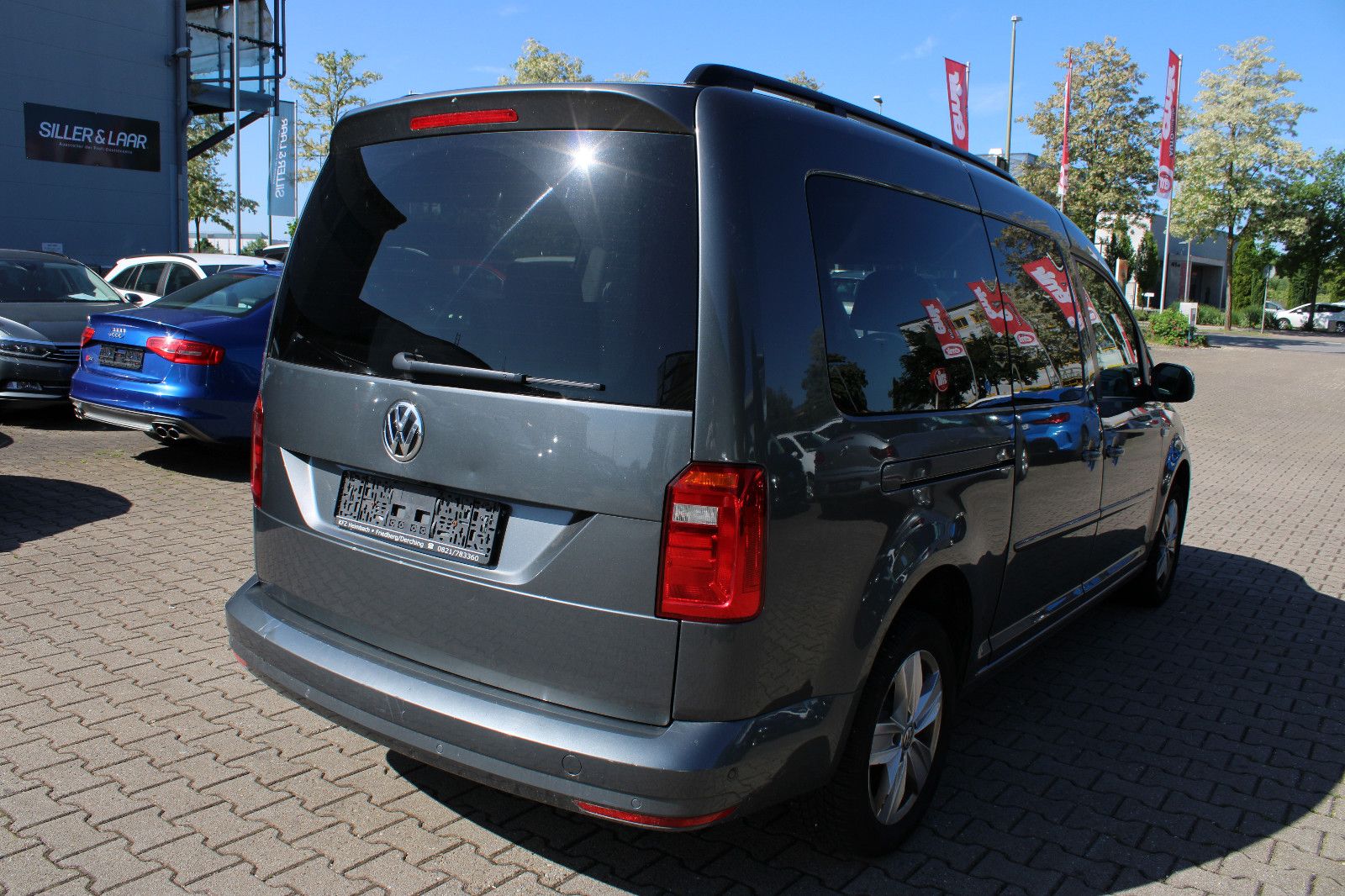 Fahrzeugabbildung Volkswagen Caddy 1,4TGI Maxi 7.Sitzer Navi,Kamera,SHZ,Klima
