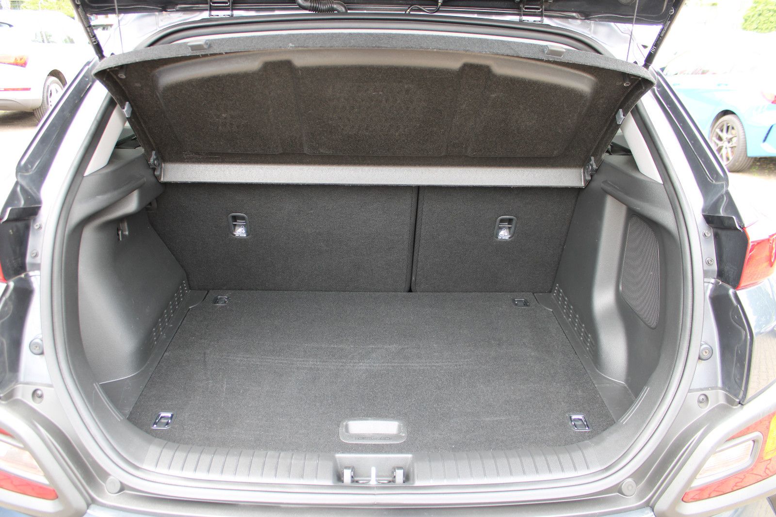 Fahrzeugabbildung Hyundai KONA 1.0 T-GDI Kamera,Navi,PDC,LED,SHZ,AHK