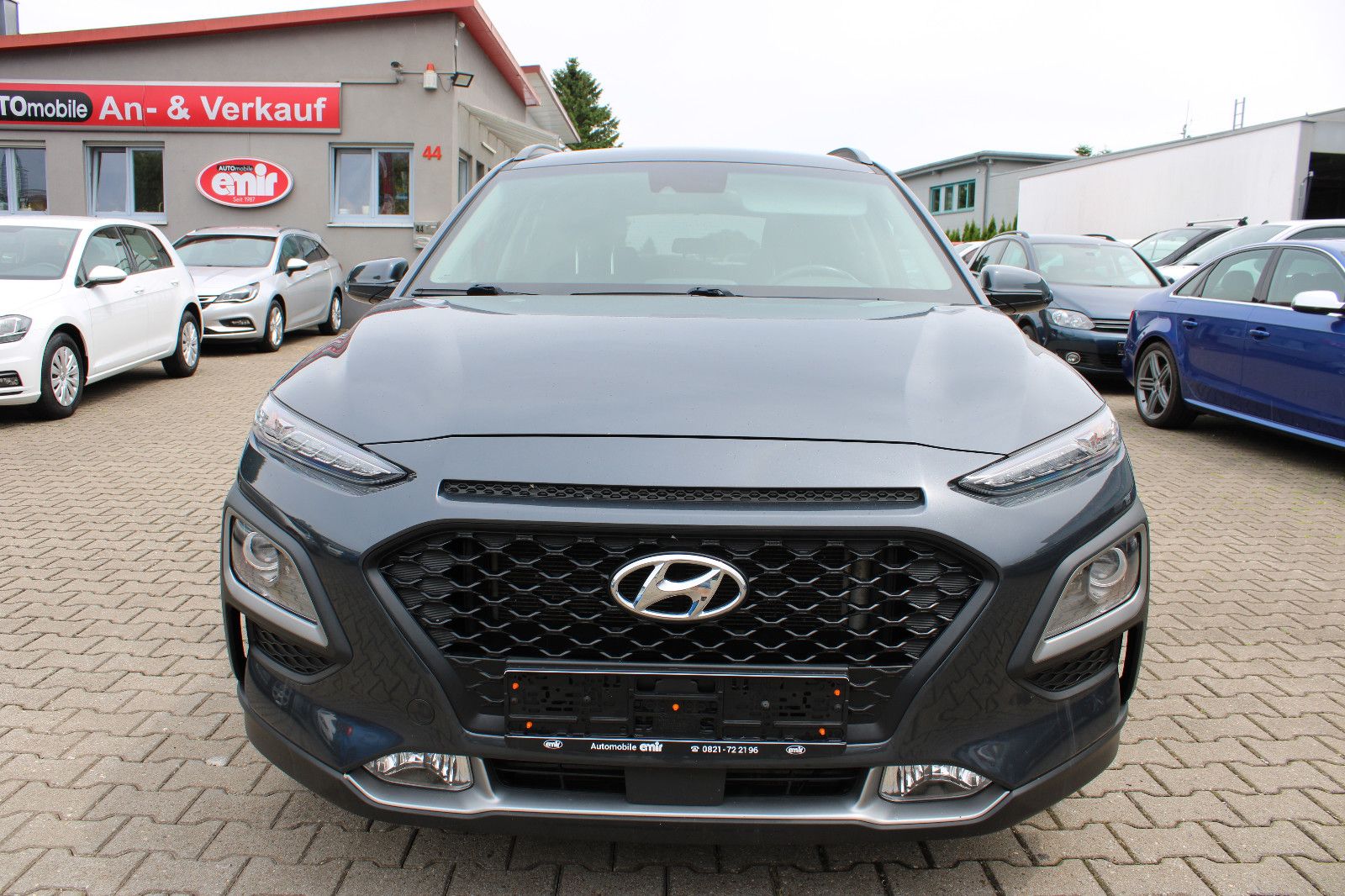 Fahrzeugabbildung Hyundai KONA 1.0 T-GDI Kamera,Navi,PDC,LED,SHZ,AHK