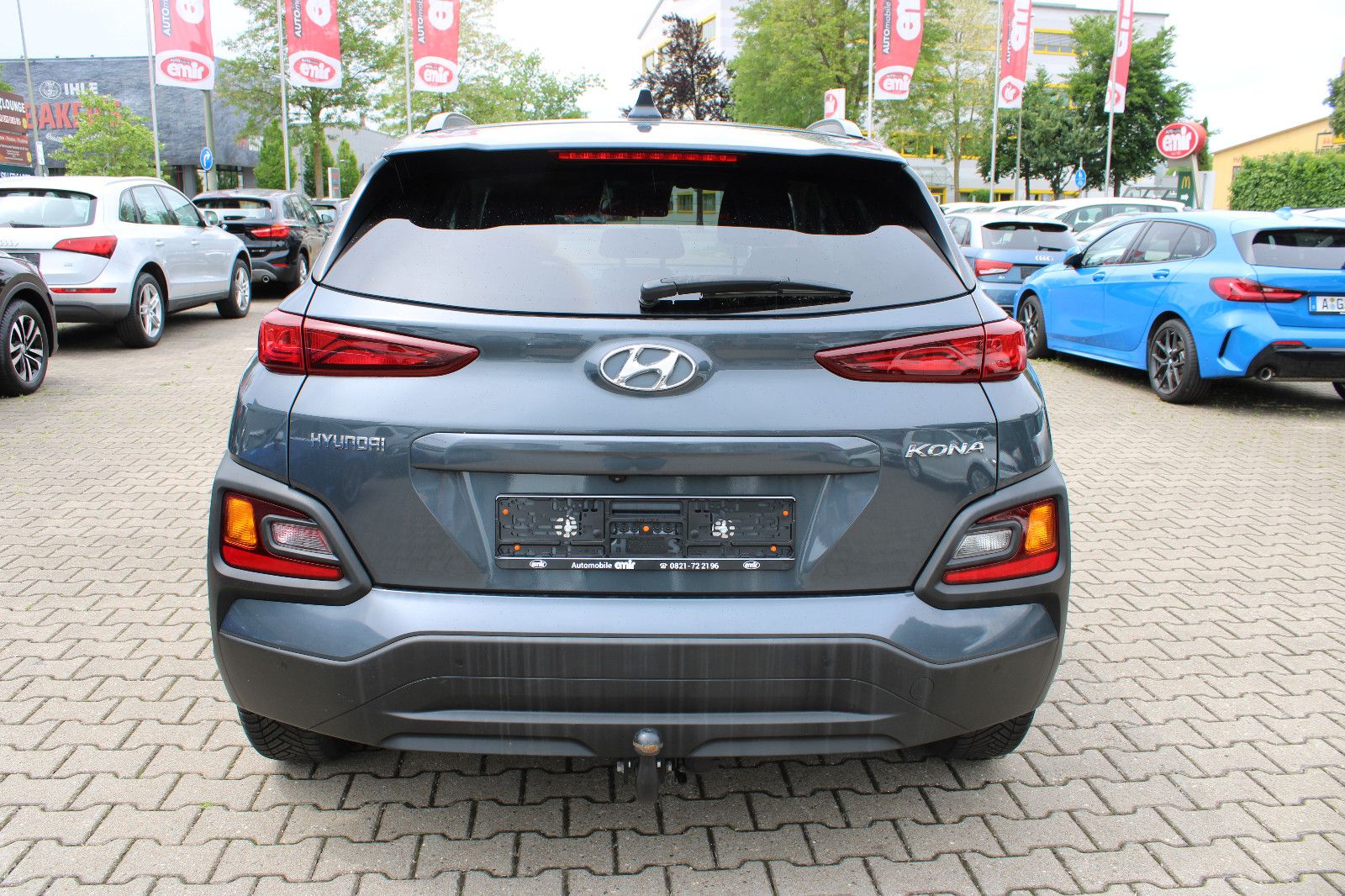 Fahrzeugabbildung Hyundai KONA 1.0 T-GDI Kamera,Navi,PDC,LED,SHZ,AHK