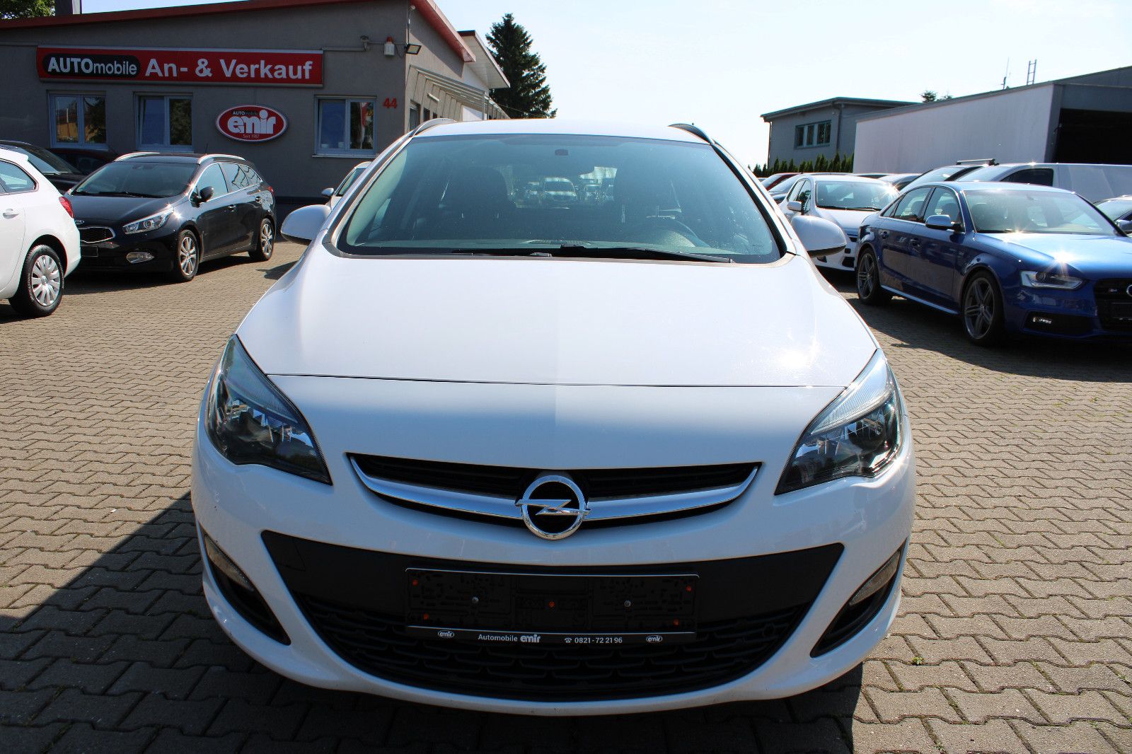 Fahrzeugabbildung Opel Astra Sp. T. 1.6 CDTI Navi,SHZ,PDC,Klima 1.Hand