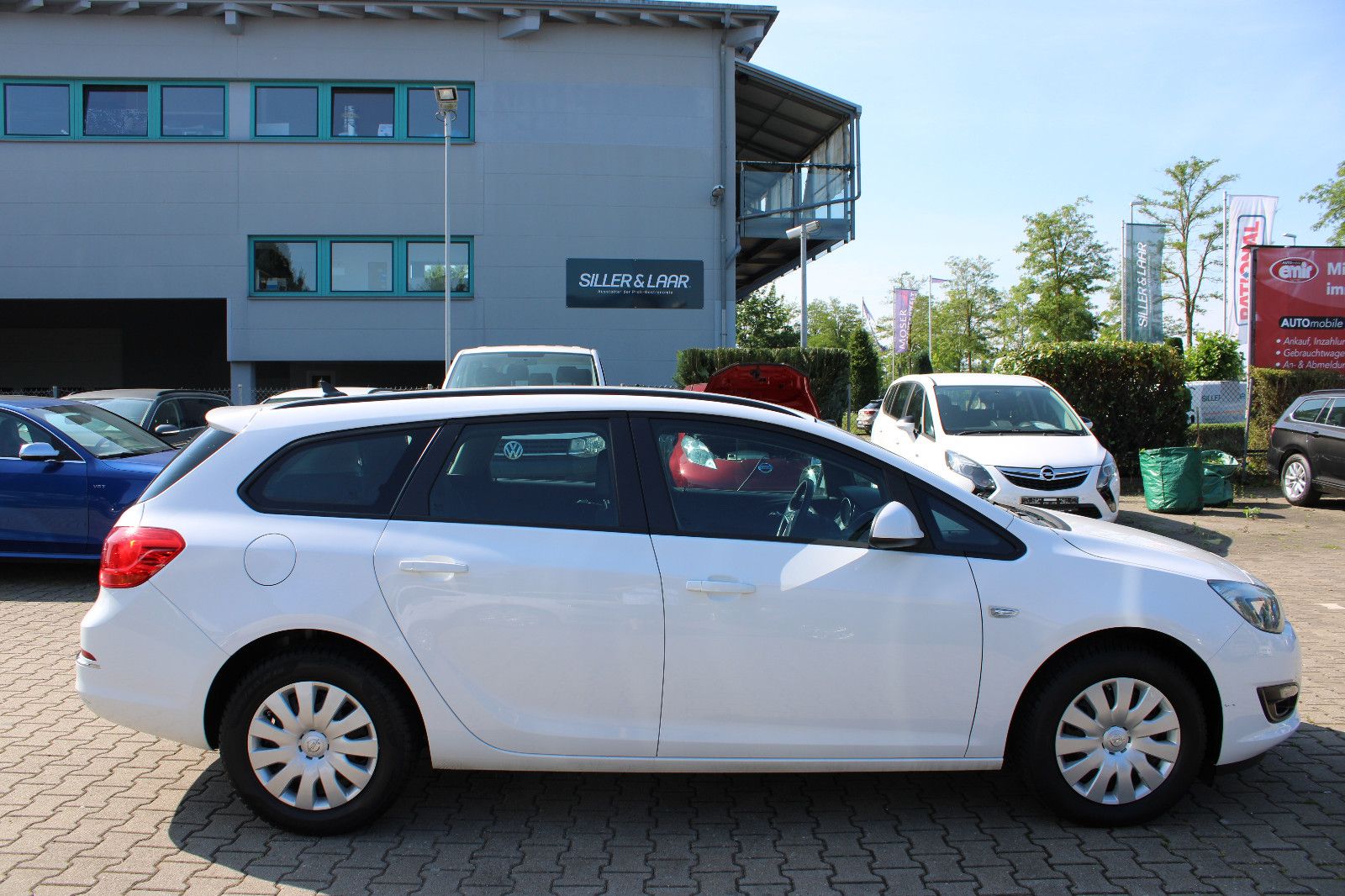 Fahrzeugabbildung Opel Astra Sp. T. 1.6 CDTI Navi,SHZ,PDC,Klima 1.Hand