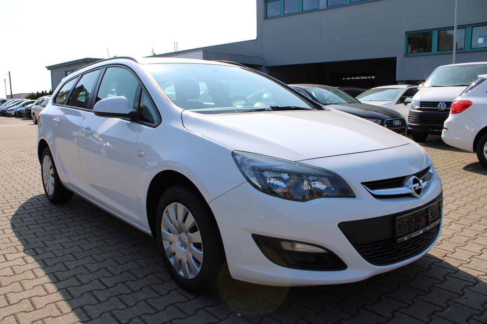 Fahrzeugabbildung Opel Astra Sp. T. 1.6 CDTI PDC,Klima,SHZ