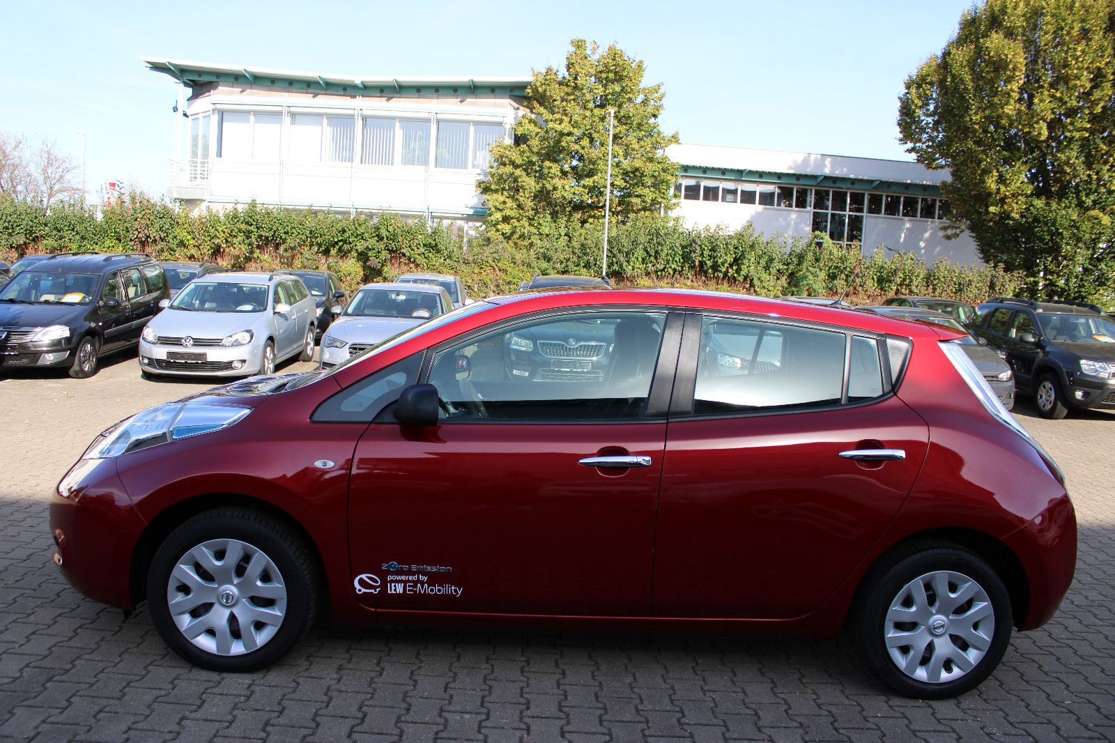 Fahrzeugabbildung Nissan Leaf Navi,Kamera 1.Hand  24kWh Battery