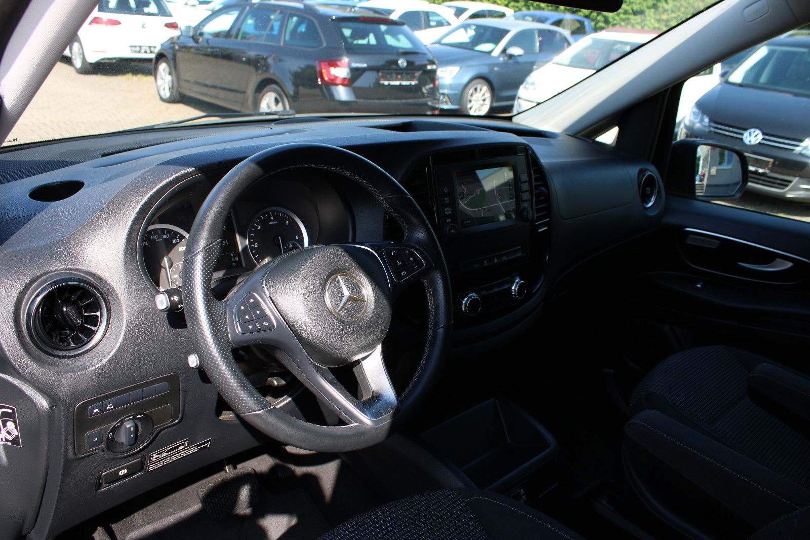 Fahrzeugabbildung Mercedes-Benz V 220 d Marco Polo Navi,Bett,Kamera,LED,SHZ