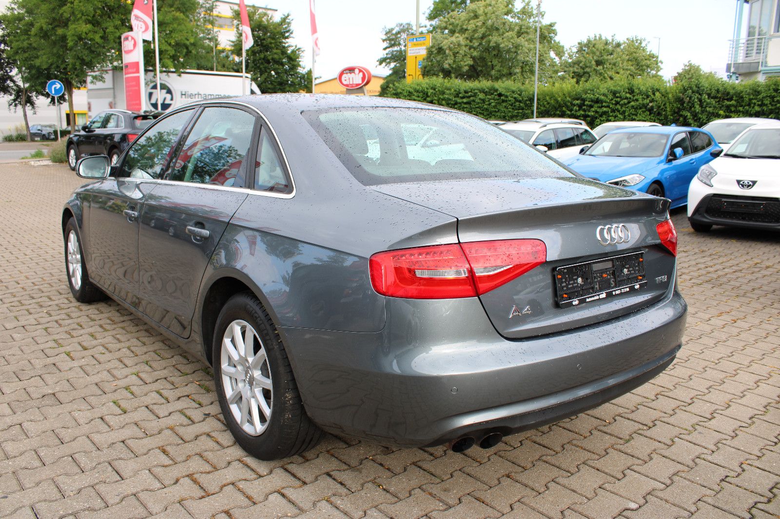 Fahrzeugabbildung Audi A4 1.8 TFSI Lim. Klimaautom. PDC,LED,SHZ,Xenon