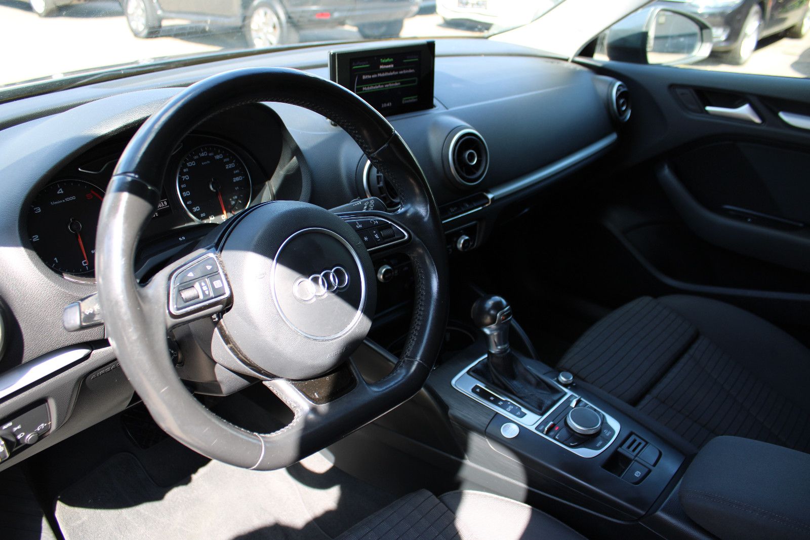 Fahrzeugabbildung Audi A3 2.0 TDI S tronic Sportback Navi,PDC,Xenon,SHZ