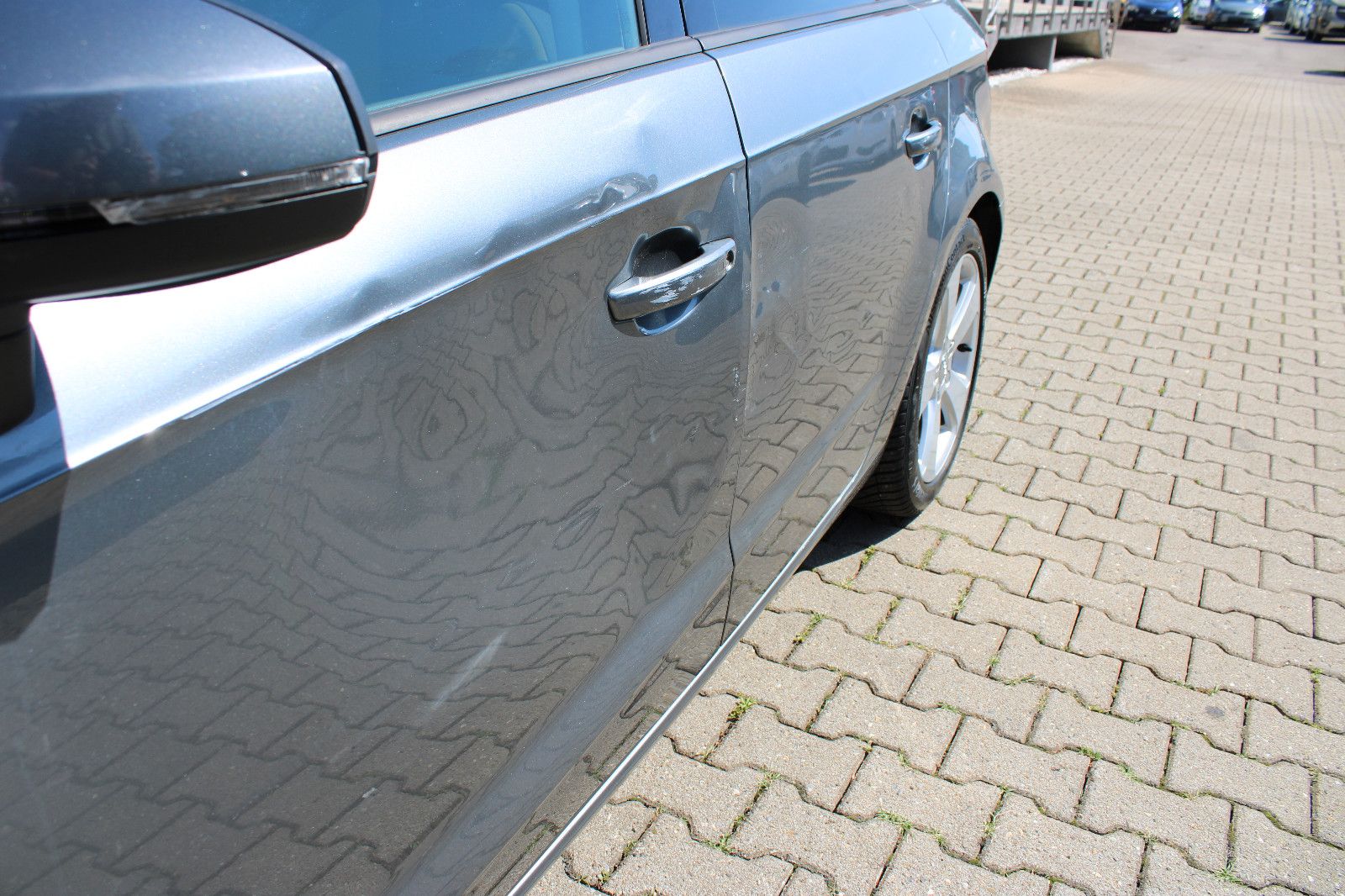 Fahrzeugabbildung Audi A3 2.0 TDI S tronic Sportback Navi,PDC,Xenon,SHZ